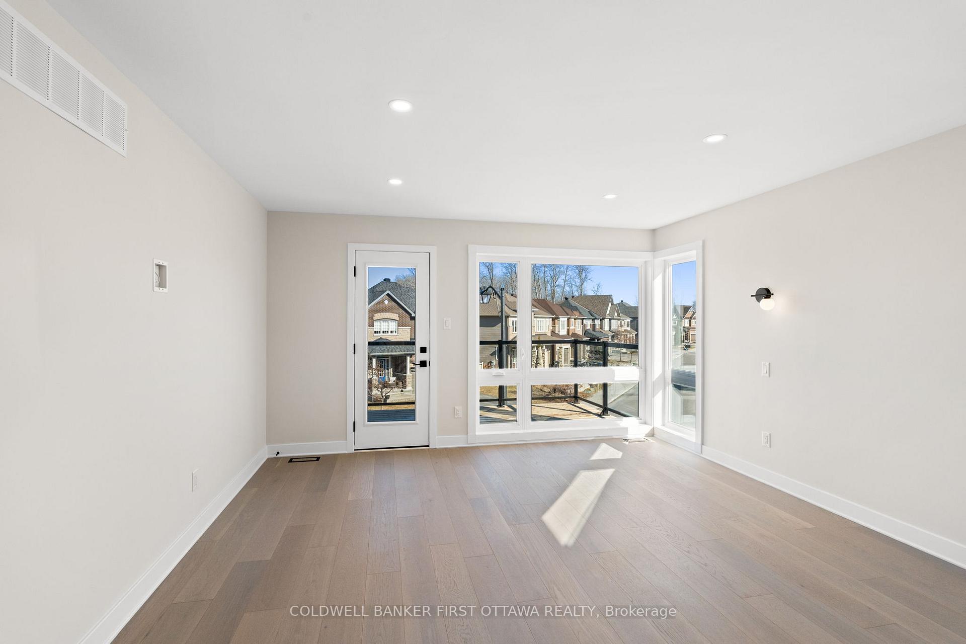 Photo 24 of Unit A, 279 Enclave Walk, Ottawa, Mer Bleue/Bradley Estates/Anderson Park — HOMEH