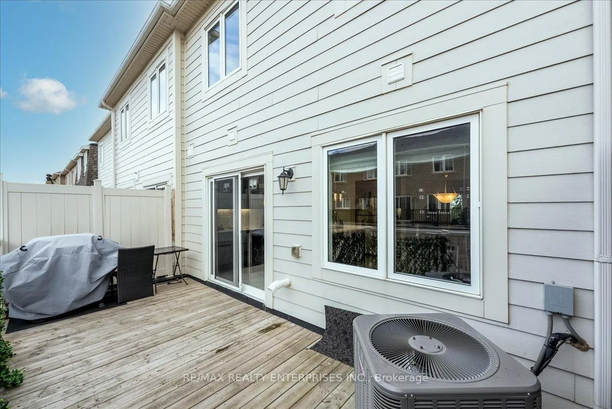 Photo 11 of Unit 31, 3002 Preserve Drive, Oakville, Glenorchy — HOMEH