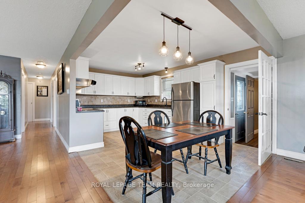 Photo 15 of 2244 Simms Street, North Dundas, North Dundas (Mountain) Twp — HOMEH