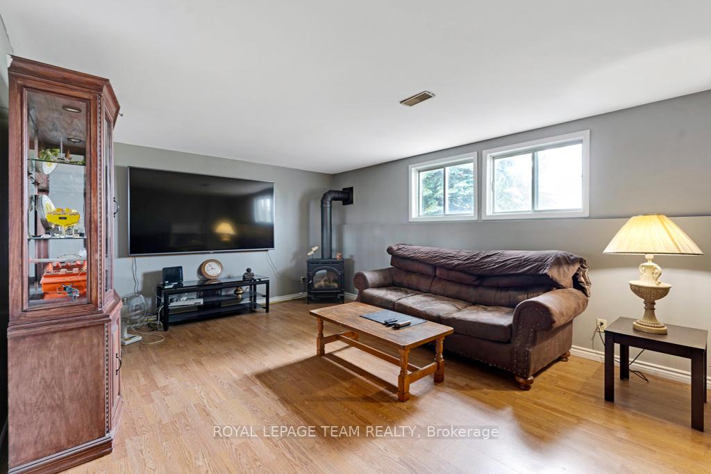 Photo 37 of 2244 Simms Street, North Dundas, North Dundas (Mountain) Twp — HOMEH
