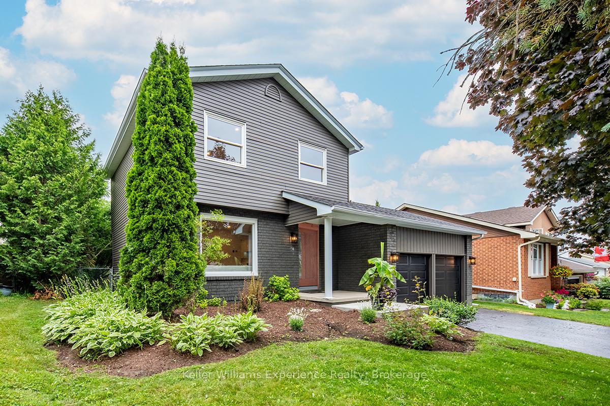 Photo 4 of 14 Mariposa Drive, Orillia — HOMEH