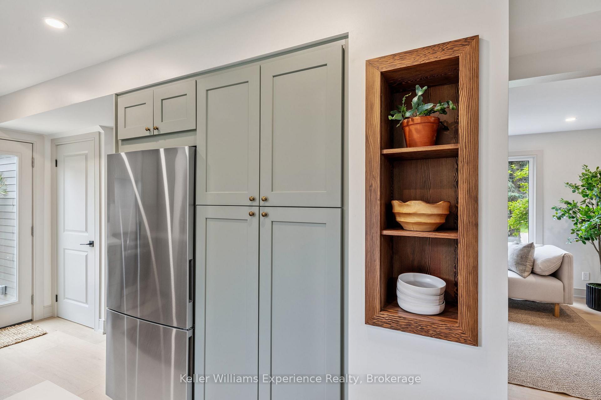 Photo 18 of 14 Mariposa Drive, Orillia — HOMEH