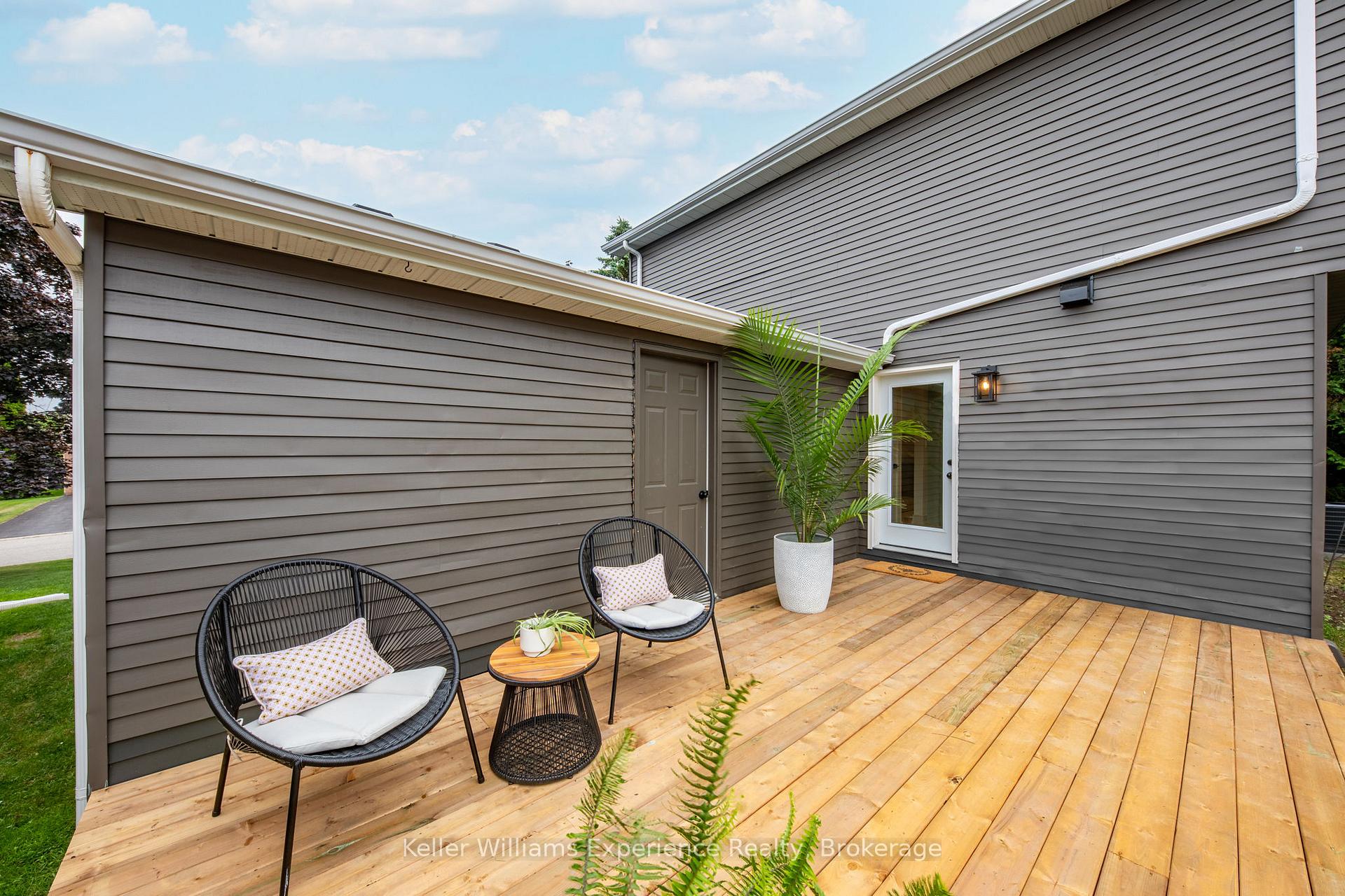 Photo 37 of 14 Mariposa Drive, Orillia — HOMEH