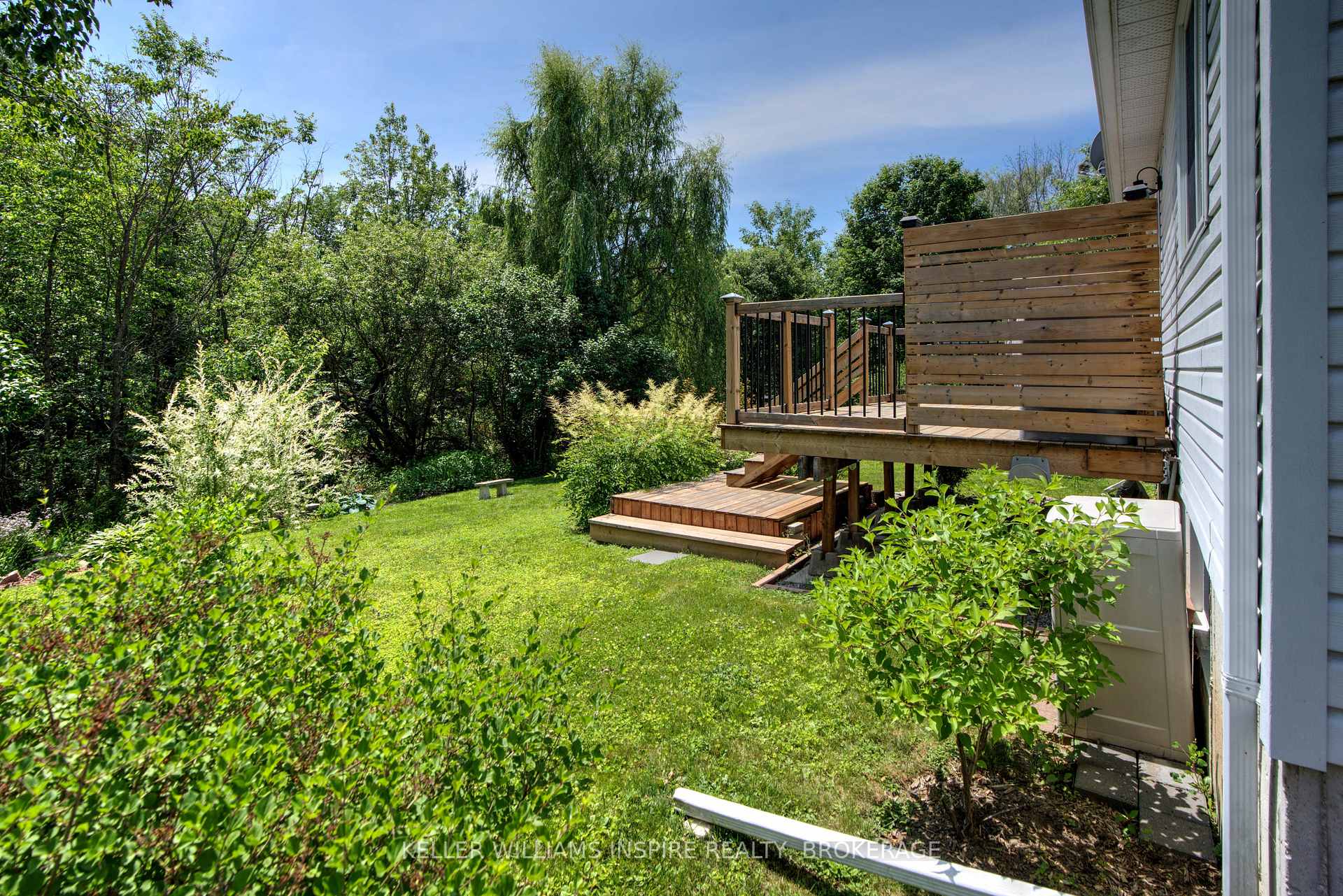 Photo 4 of 46 Treelawn Boulevard, Perth — HOMEH