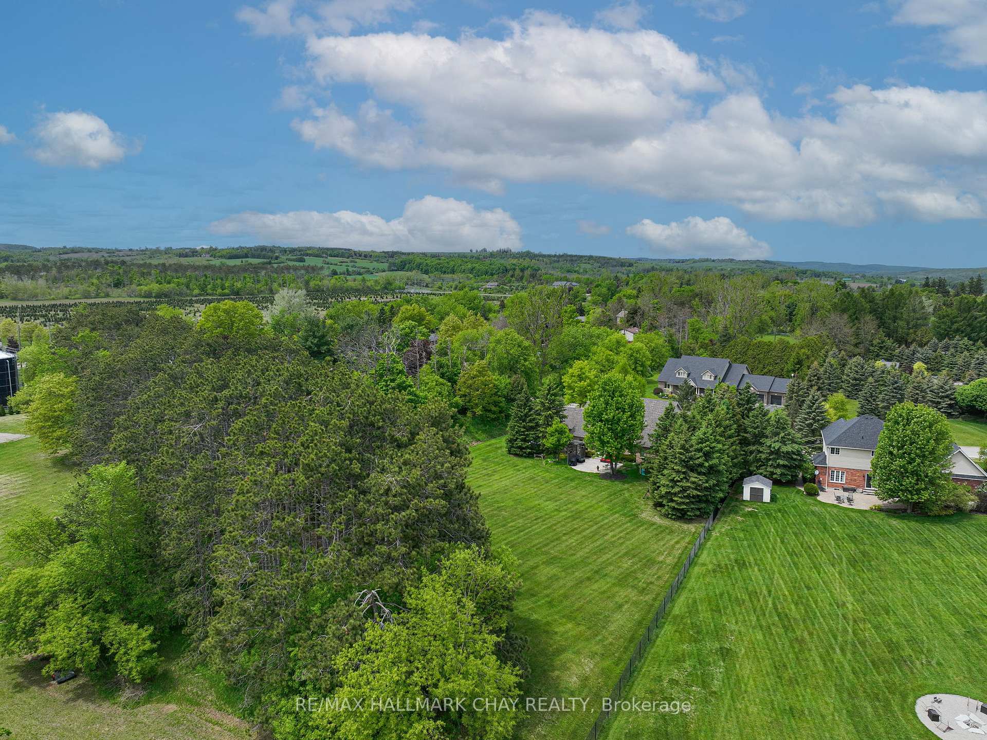 Photo 35 of 7 Jeffery Drive, Mulmur, Rural Mulmur — HOMEH