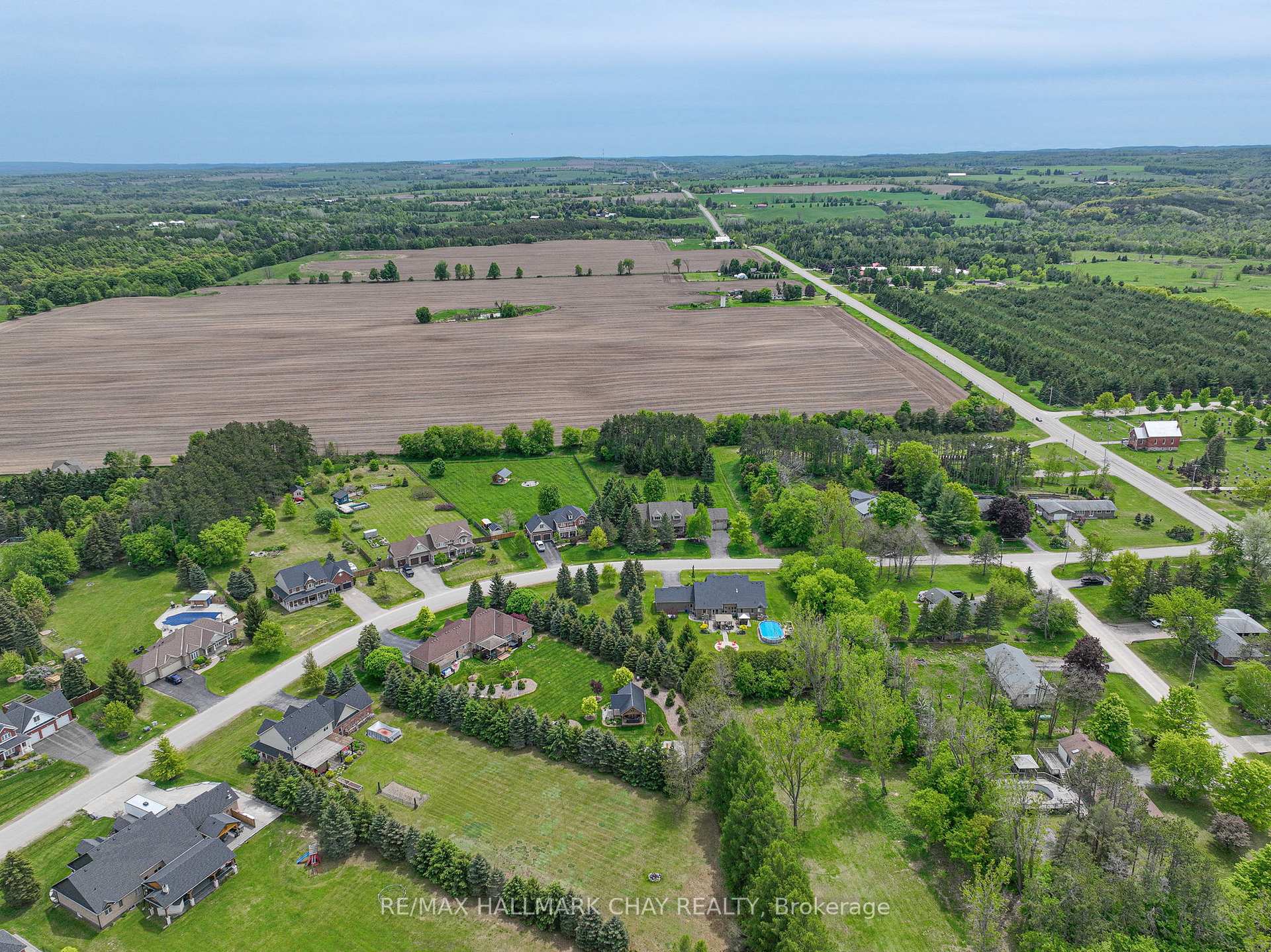 Photo 39 of 7 Jeffery Drive, Mulmur, Rural Mulmur — HOMEH