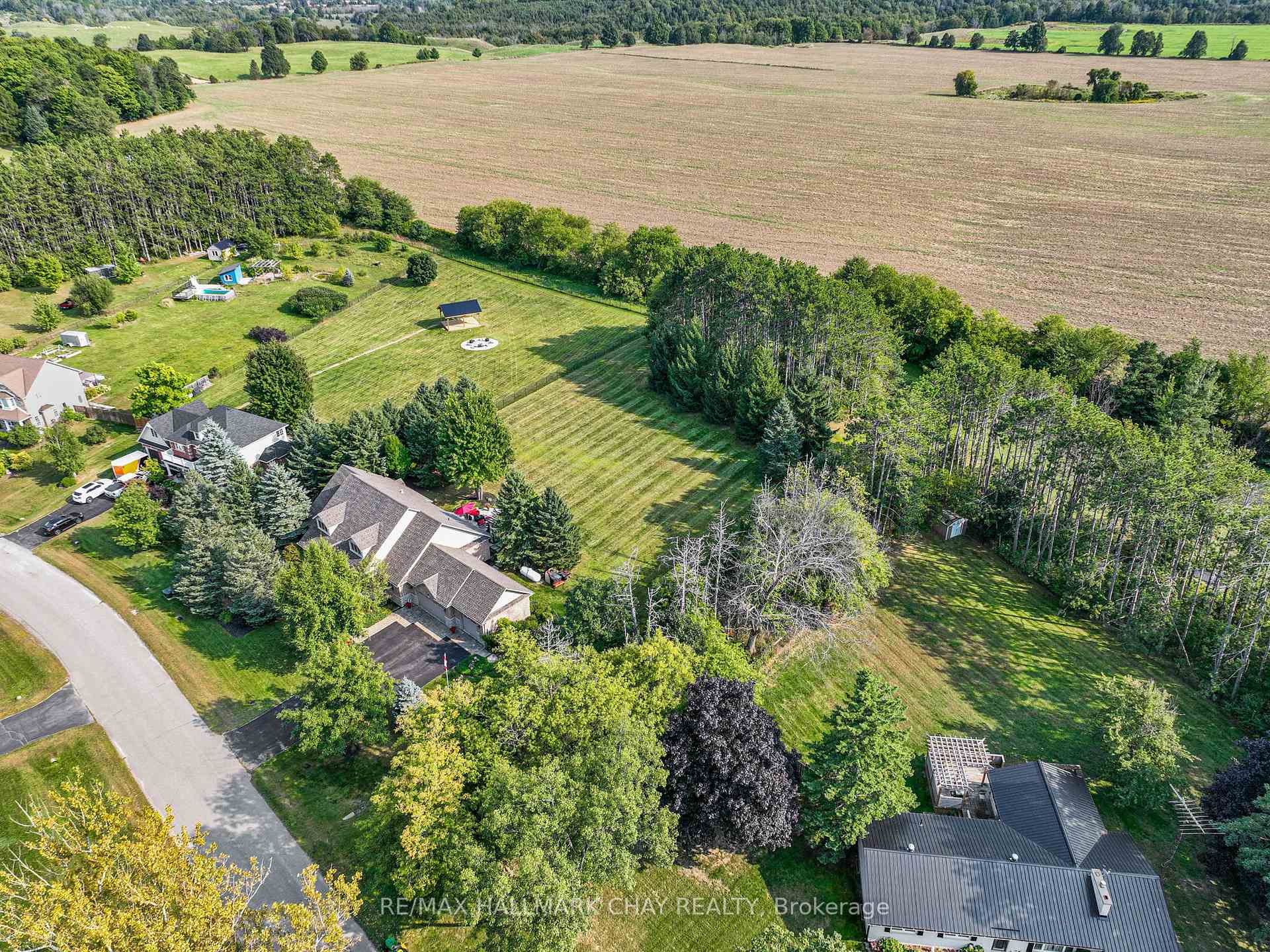 Photo 42 of 7 Jeffery Drive, Mulmur, Rural Mulmur — HOMEH