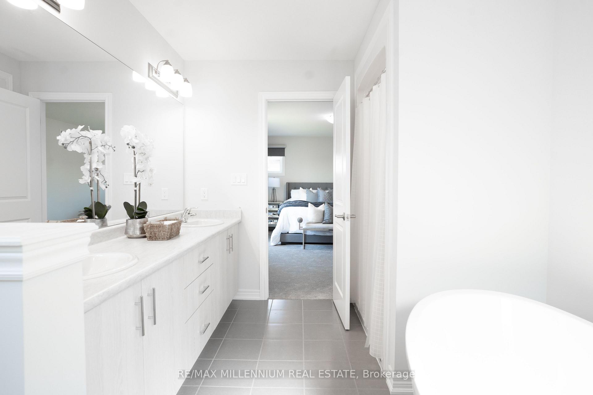 Photo 13 of 217 Walker Road, Pelham, Fonthill — HOMEH