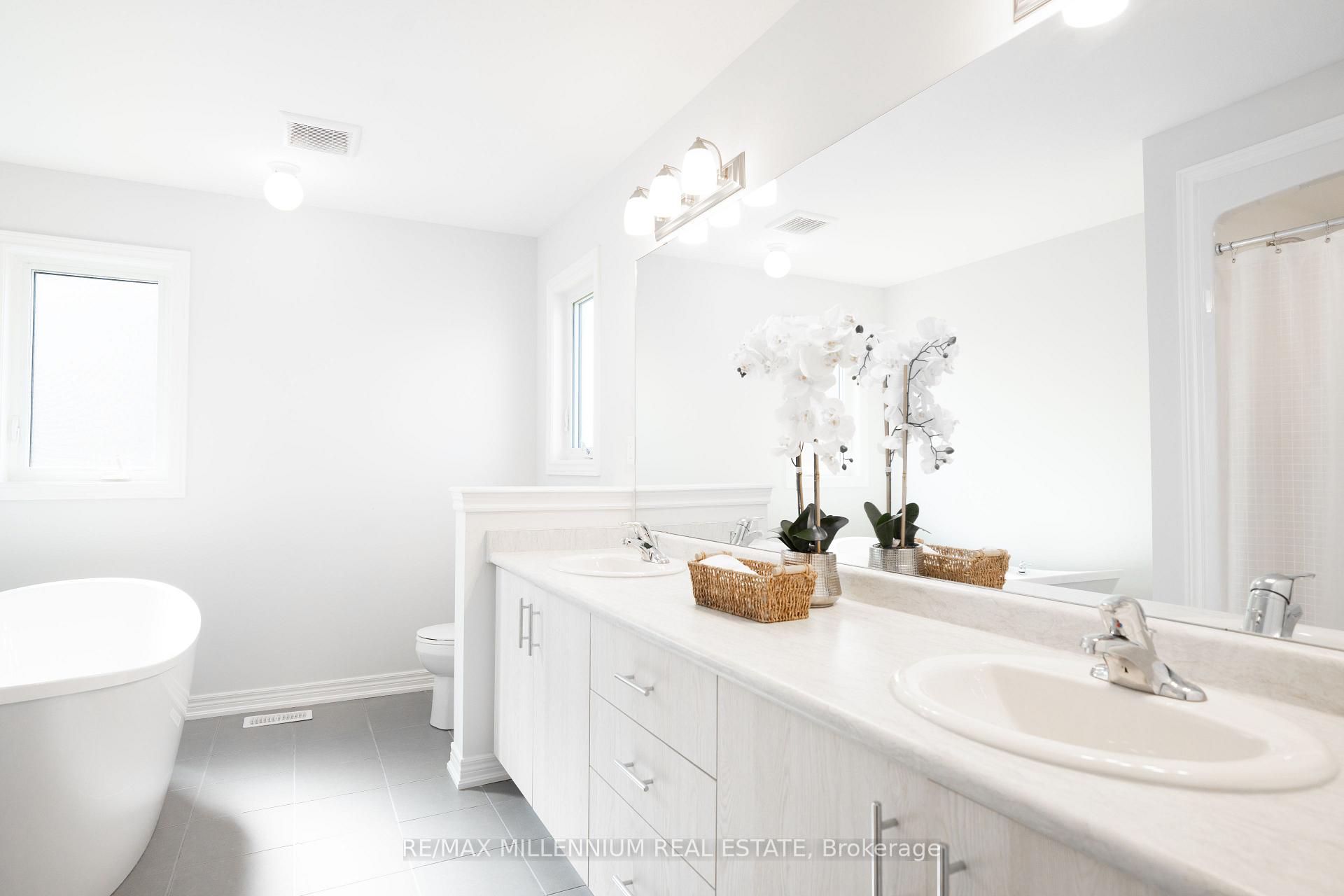 Photo 14 of 217 Walker Road, Pelham, Fonthill — HOMEH
