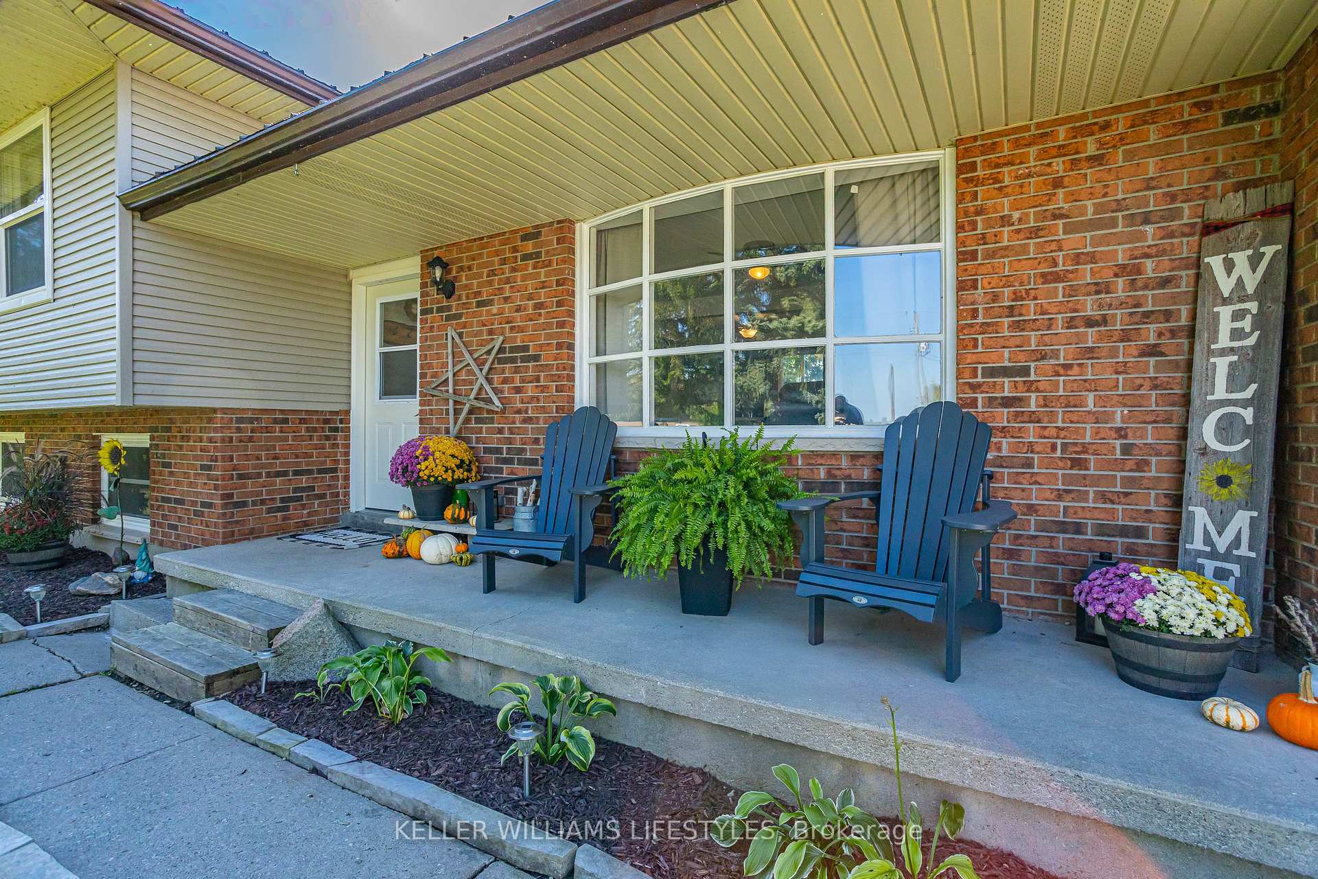 Photo 5 of 4723 Ausable Drive, North Middlesex, Rural North Middlesex — HOMEH