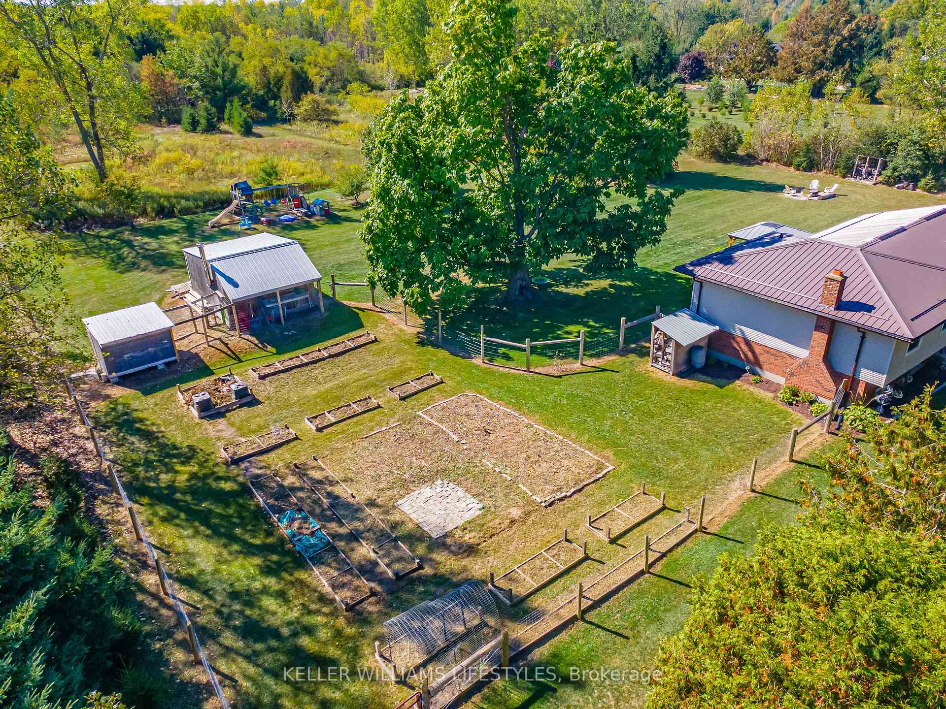 Photo 41 of 4723 Ausable Drive, North Middlesex, Rural North Middlesex — HOMEH