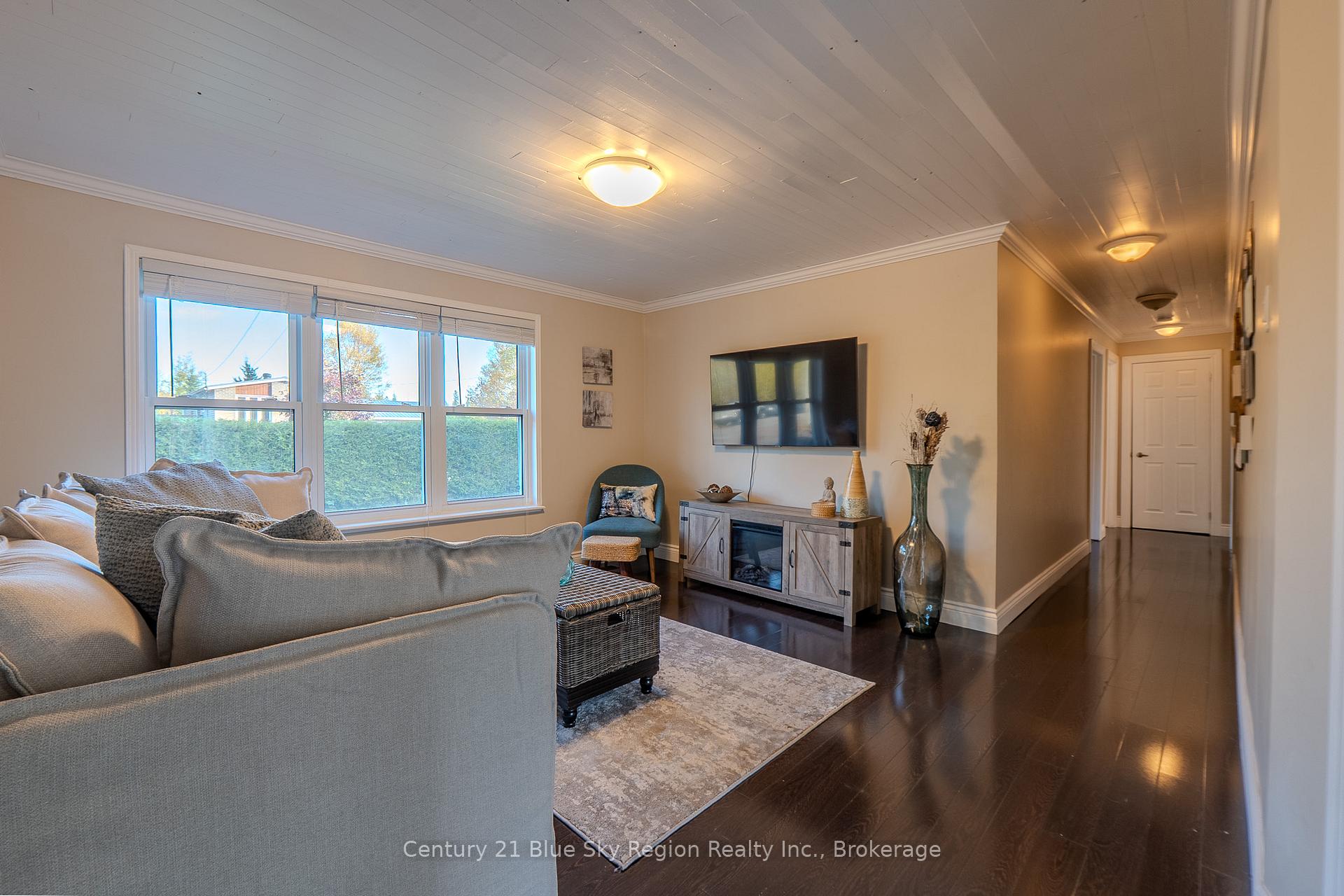 Photo 14 of 77 Berkley Boulevard, North Bay, College Heights — HOMEH