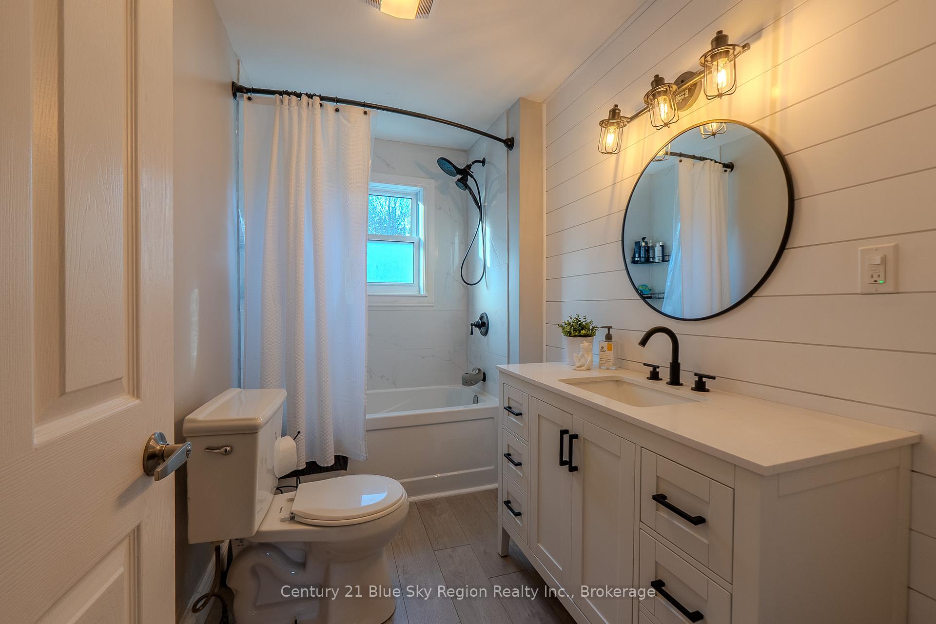 Photo 21 of 77 Berkley Boulevard, North Bay, College Heights — HOMEH