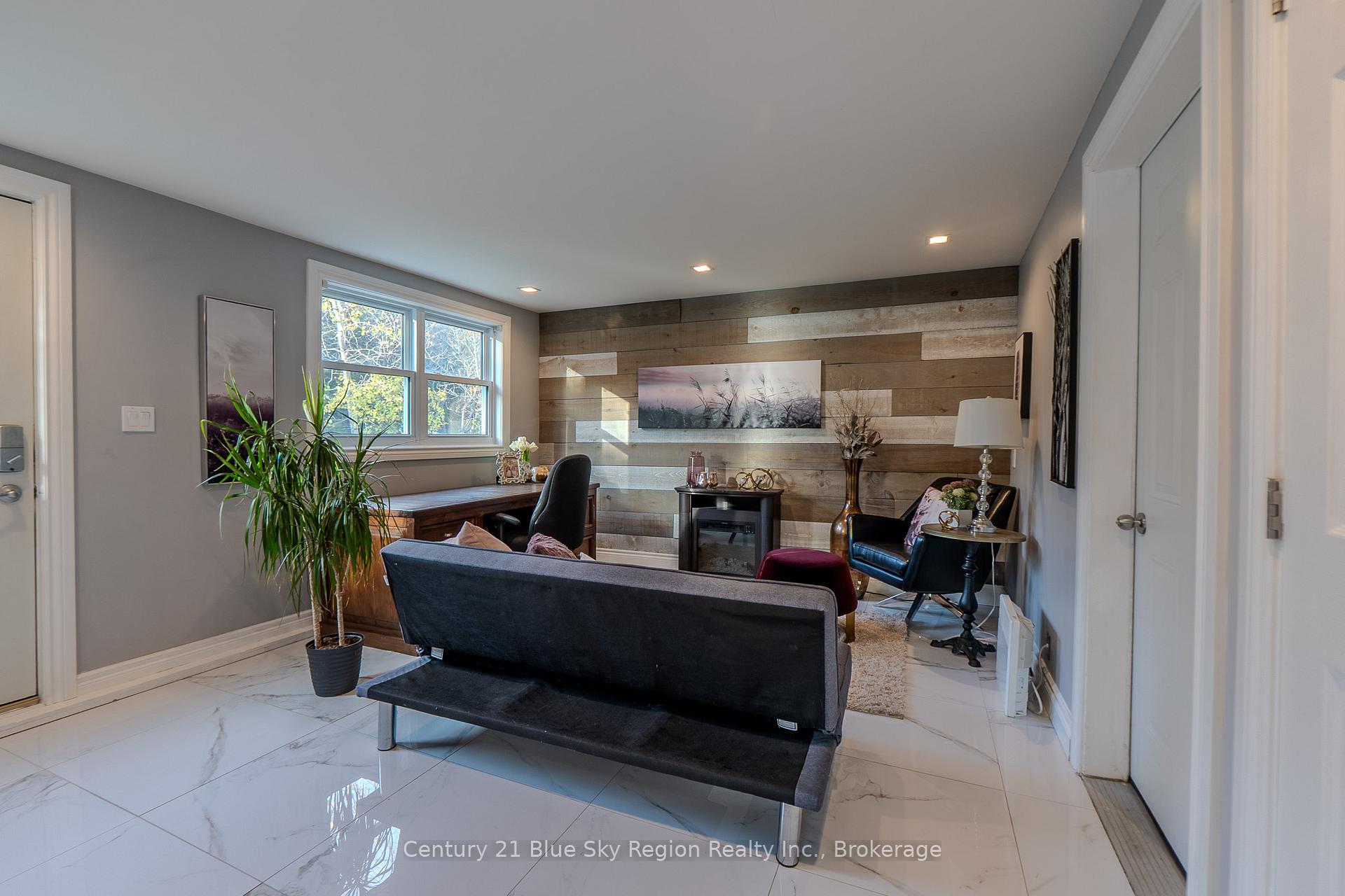Photo 25 of 77 Berkley Boulevard, North Bay, College Heights — HOMEH