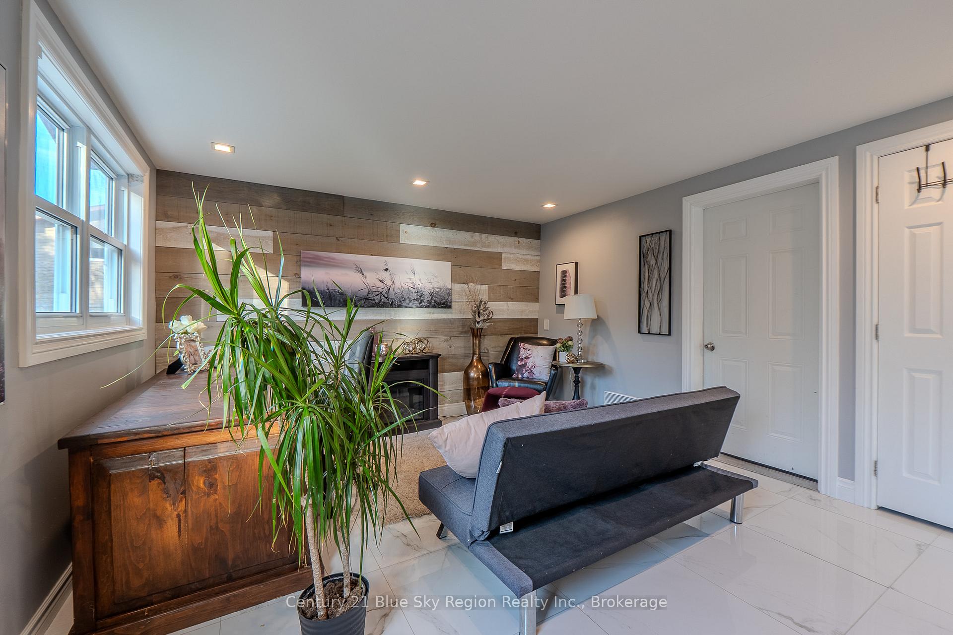 Photo 26 of 77 Berkley Boulevard, North Bay, College Heights — HOMEH