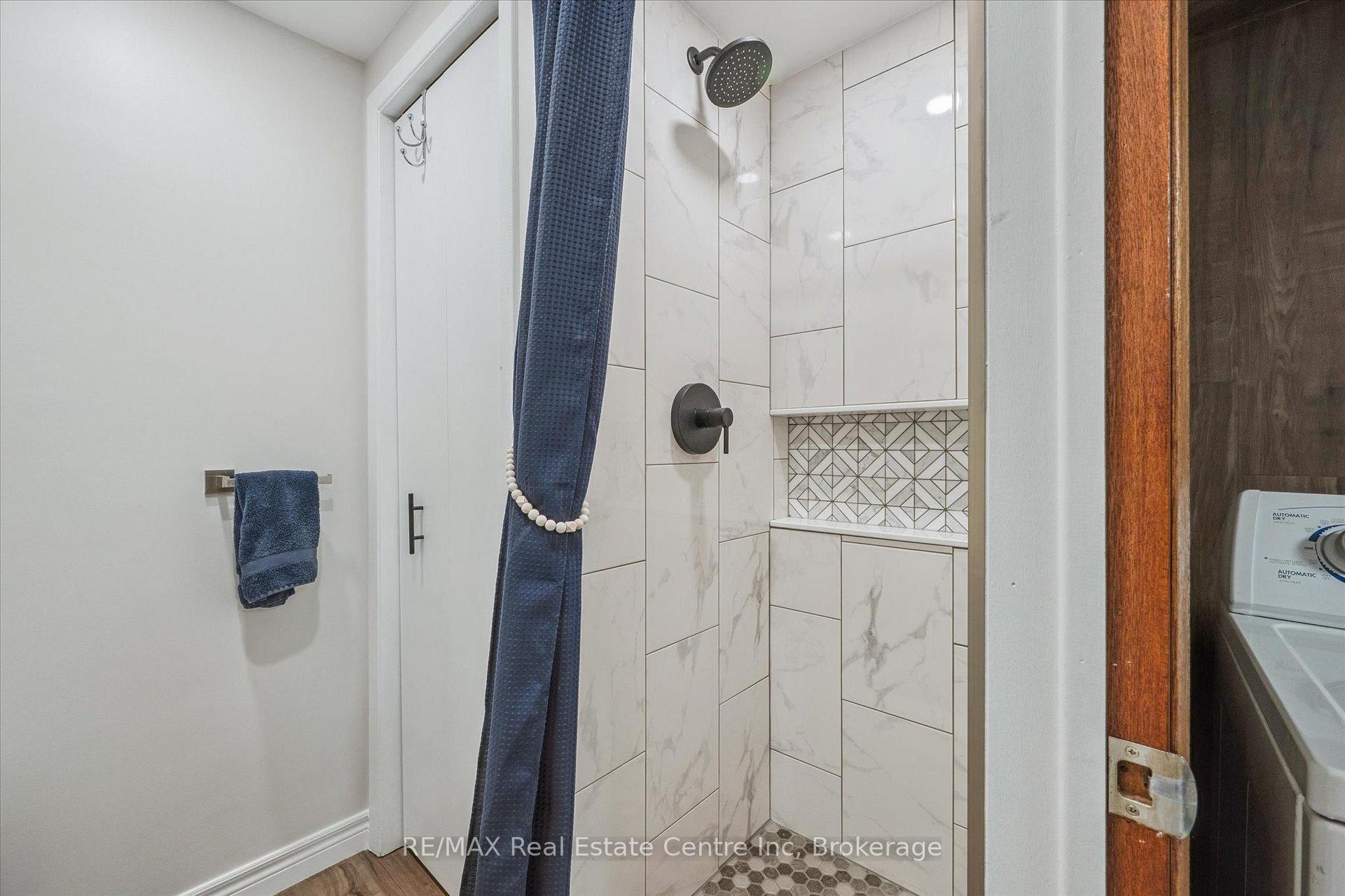 Photo 16 of 437 Davidson Avenue S, North Perth, Listowel — HOMEH