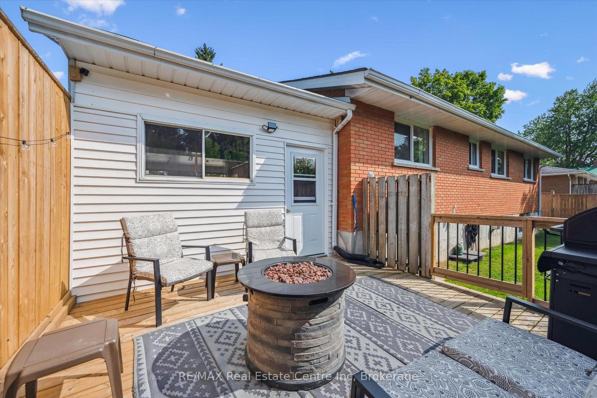 Photo 18 of 437 Davidson Avenue S, North Perth, Listowel — HOMEH