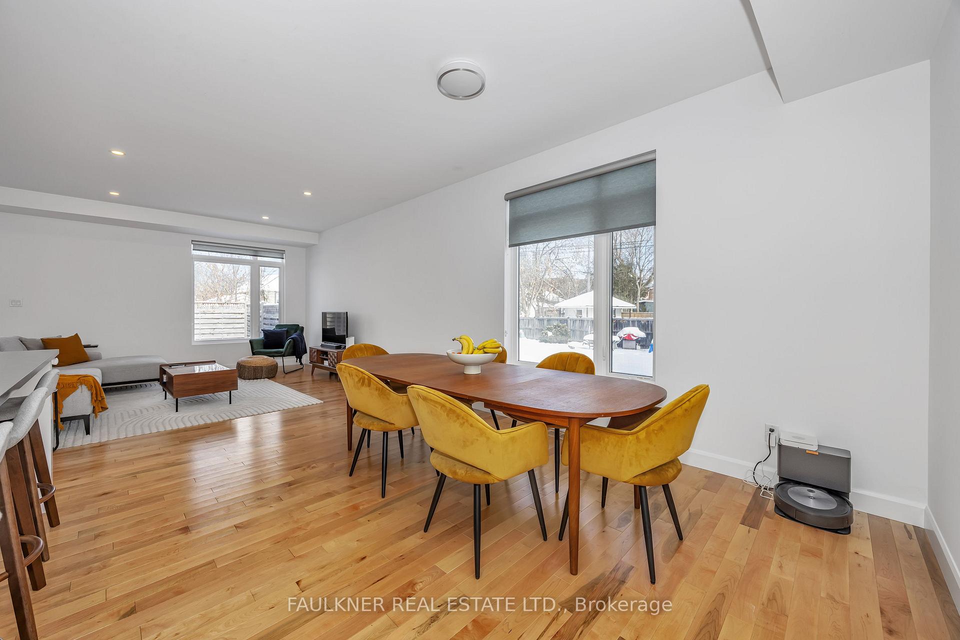 Photo 8 of Unit A, 143 Columbus Avenue, Ottawa, Overbrook/Castle Heights — HOMEH