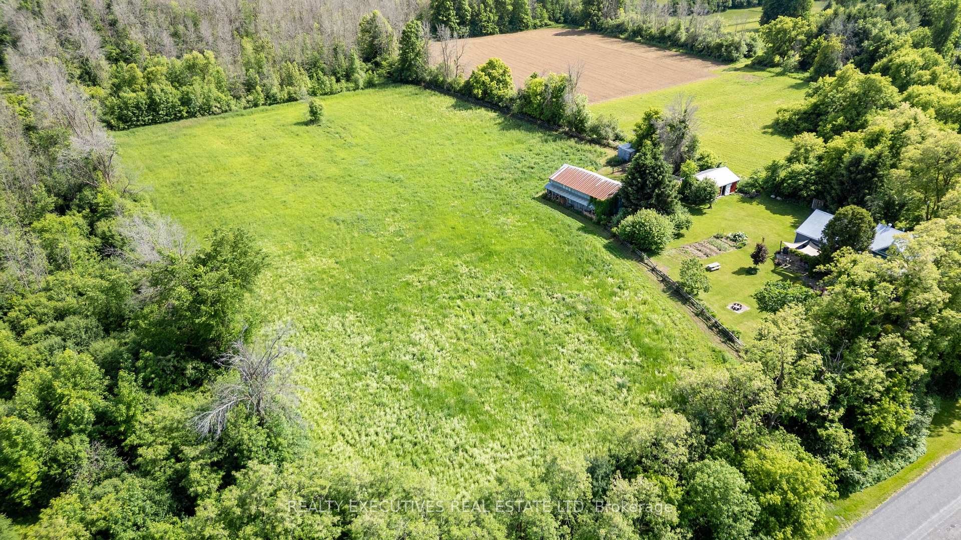 Photo 2 of 10920 Van Camp Road, North Dundas, North Dundas (Mountain) Twp — HOMEH