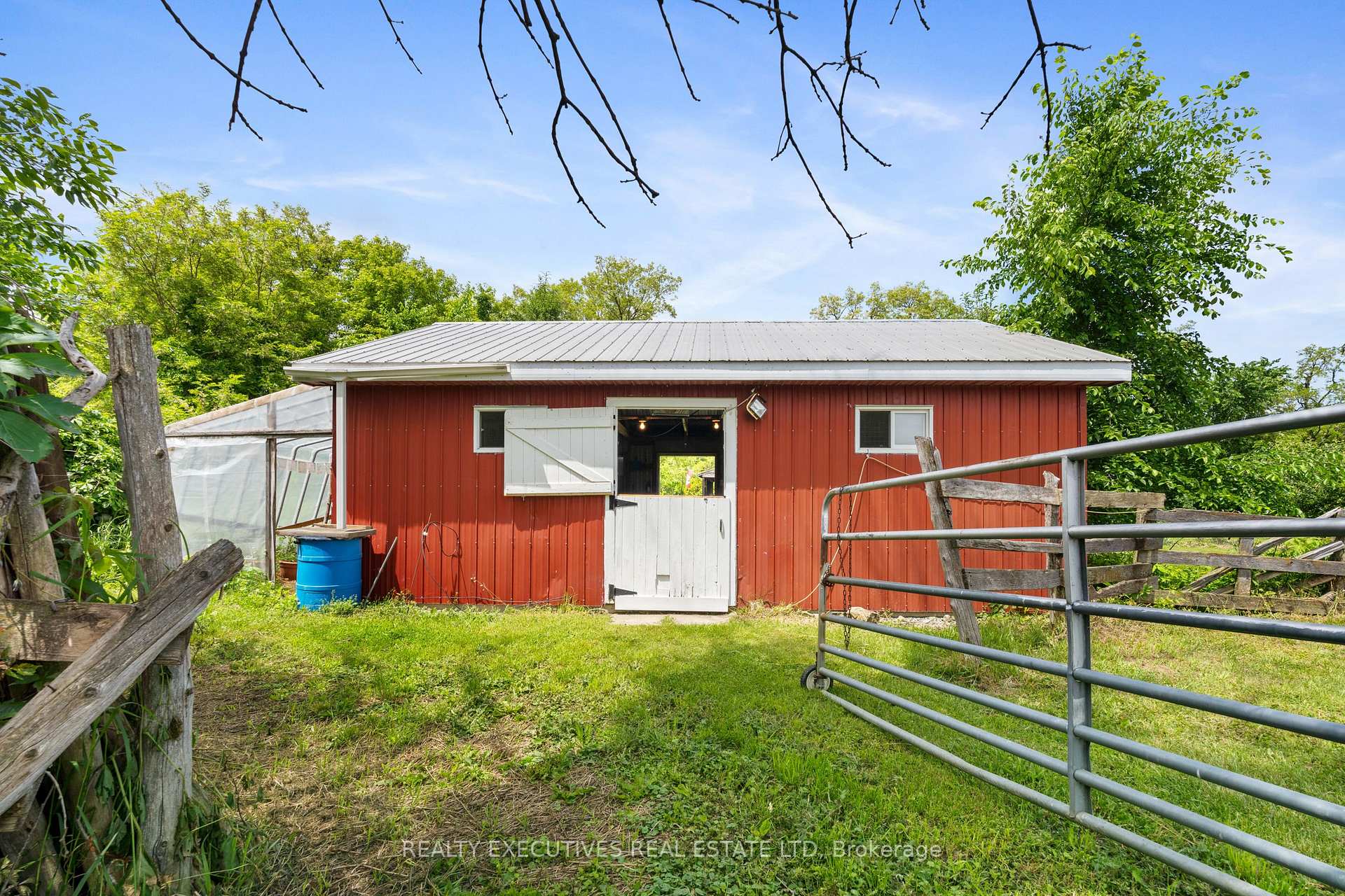 Photo 12 of 10920 Van Camp Road, North Dundas, North Dundas (Mountain) Twp — HOMEH