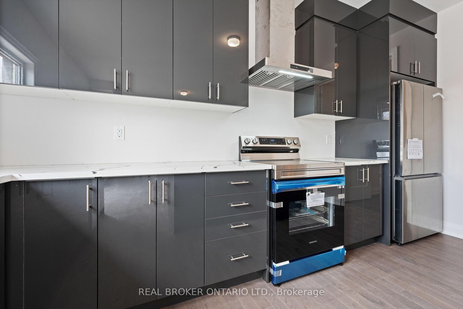 Photo 9 of 27 Butternut Drive, Norfolk, Simcoe — HOMEH