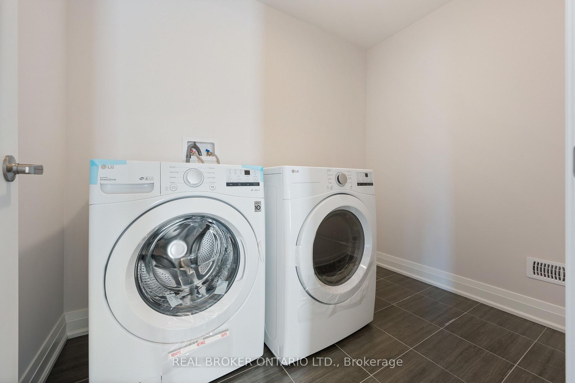 Photo 31 of 27 Butternut Drive, Norfolk, Simcoe — HOMEH