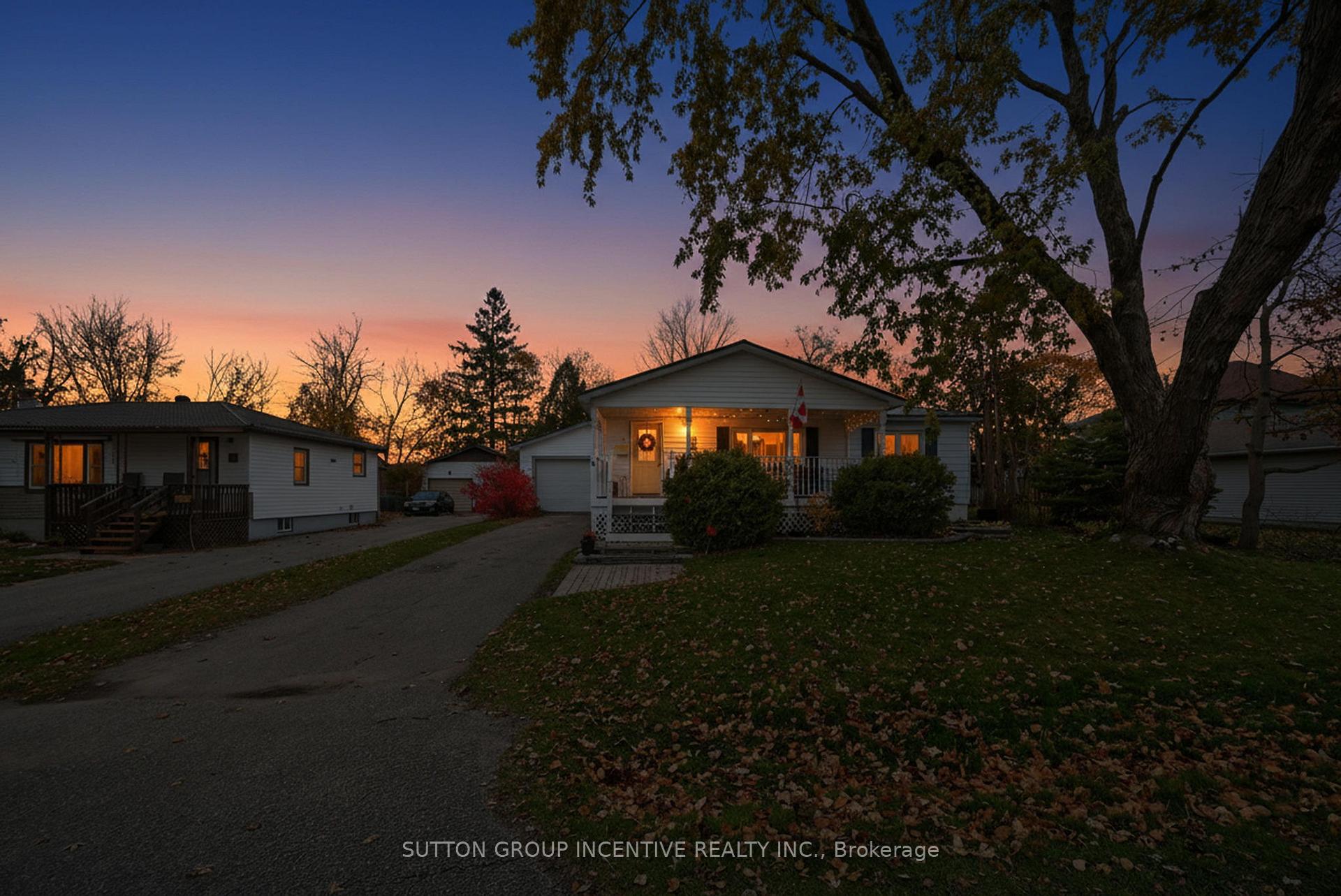 Photo 36 of 2 Derby Street, Orillia — HOMEH