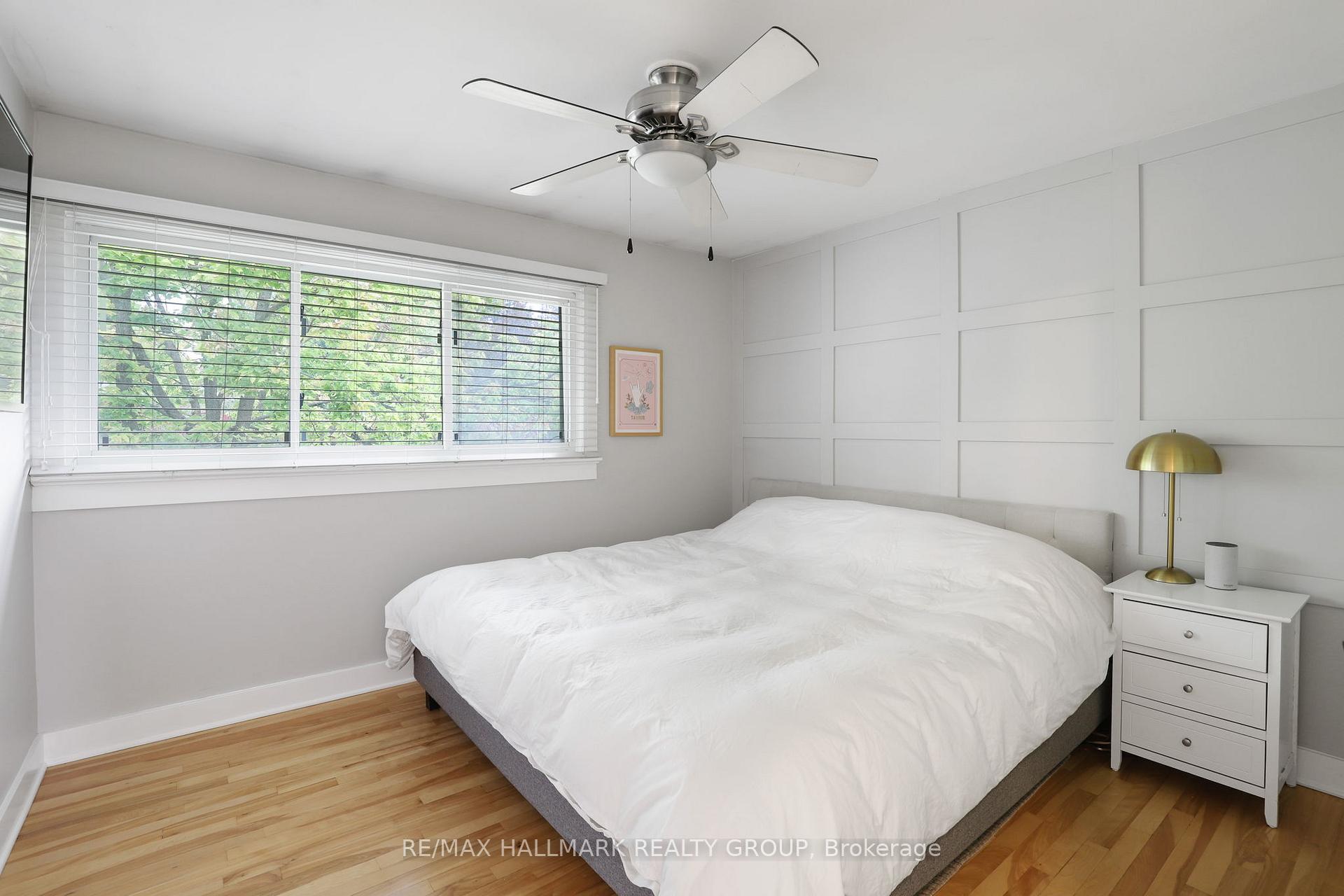 Photo 19 of 836 Borthwick Avenue, Ottawa, Castle Heights/Rideau High — HOMEH