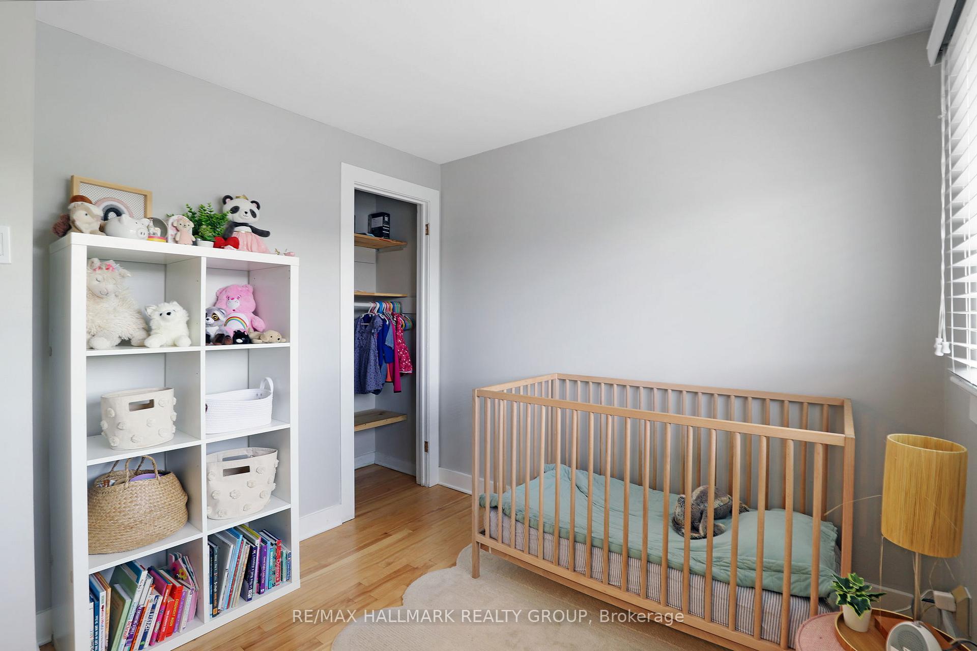 Photo 24 of 836 Borthwick Avenue, Ottawa, Castle Heights/Rideau High — HOMEH