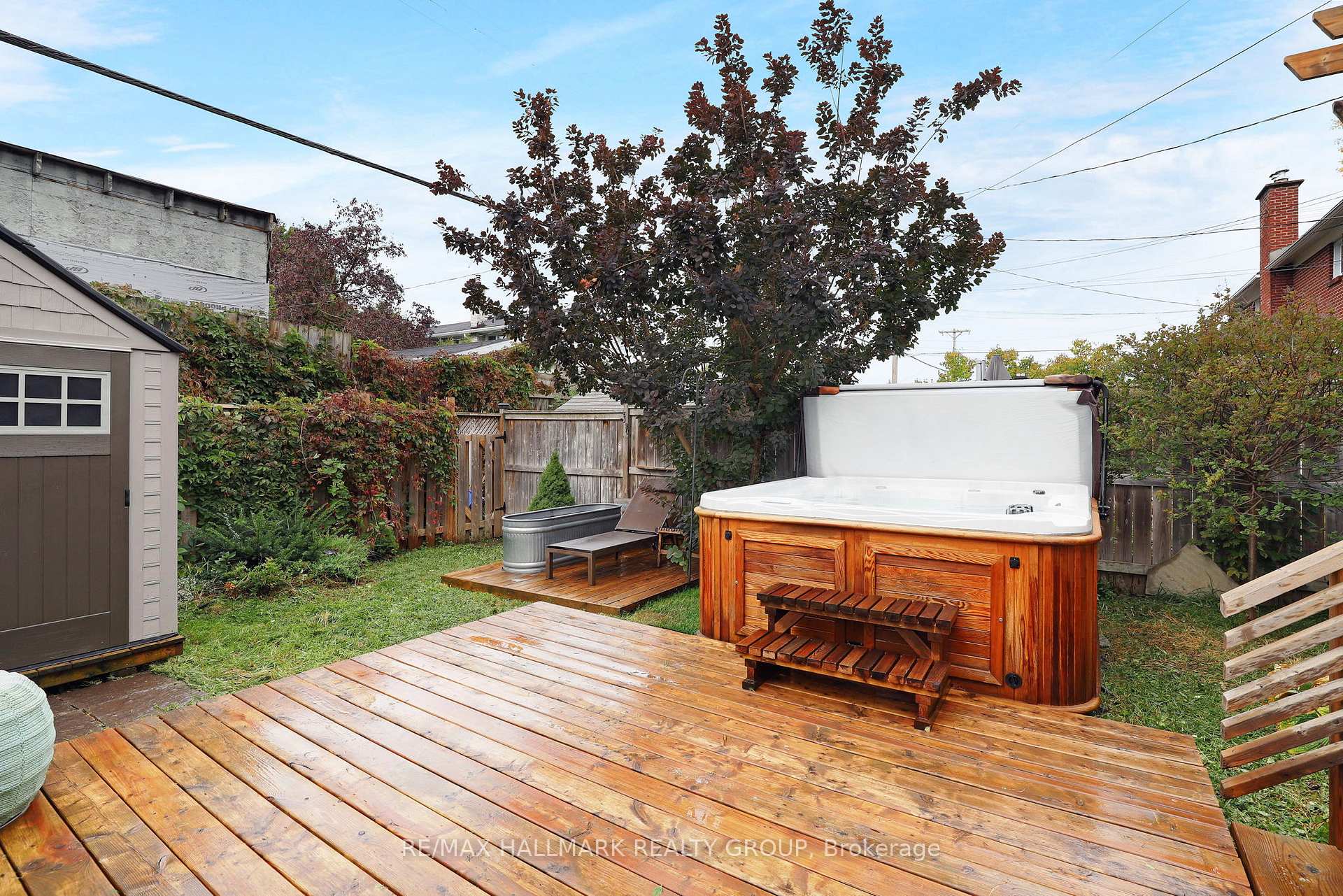 Photo 34 of 836 Borthwick Avenue, Ottawa, Castle Heights/Rideau High — HOMEH