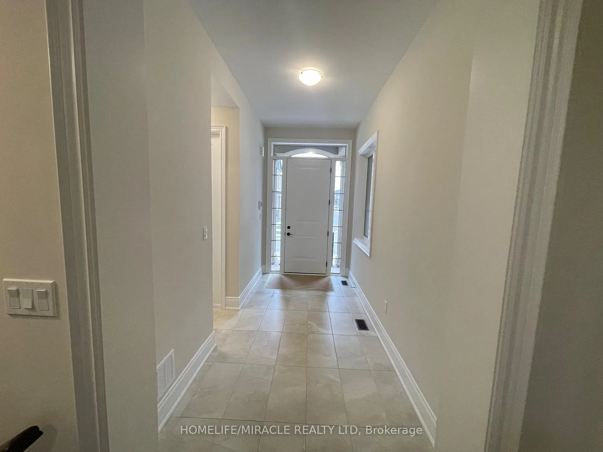 Photo 5 of 1228 Queens Plate Road, Oakville, Glen Abbey — HOMEH