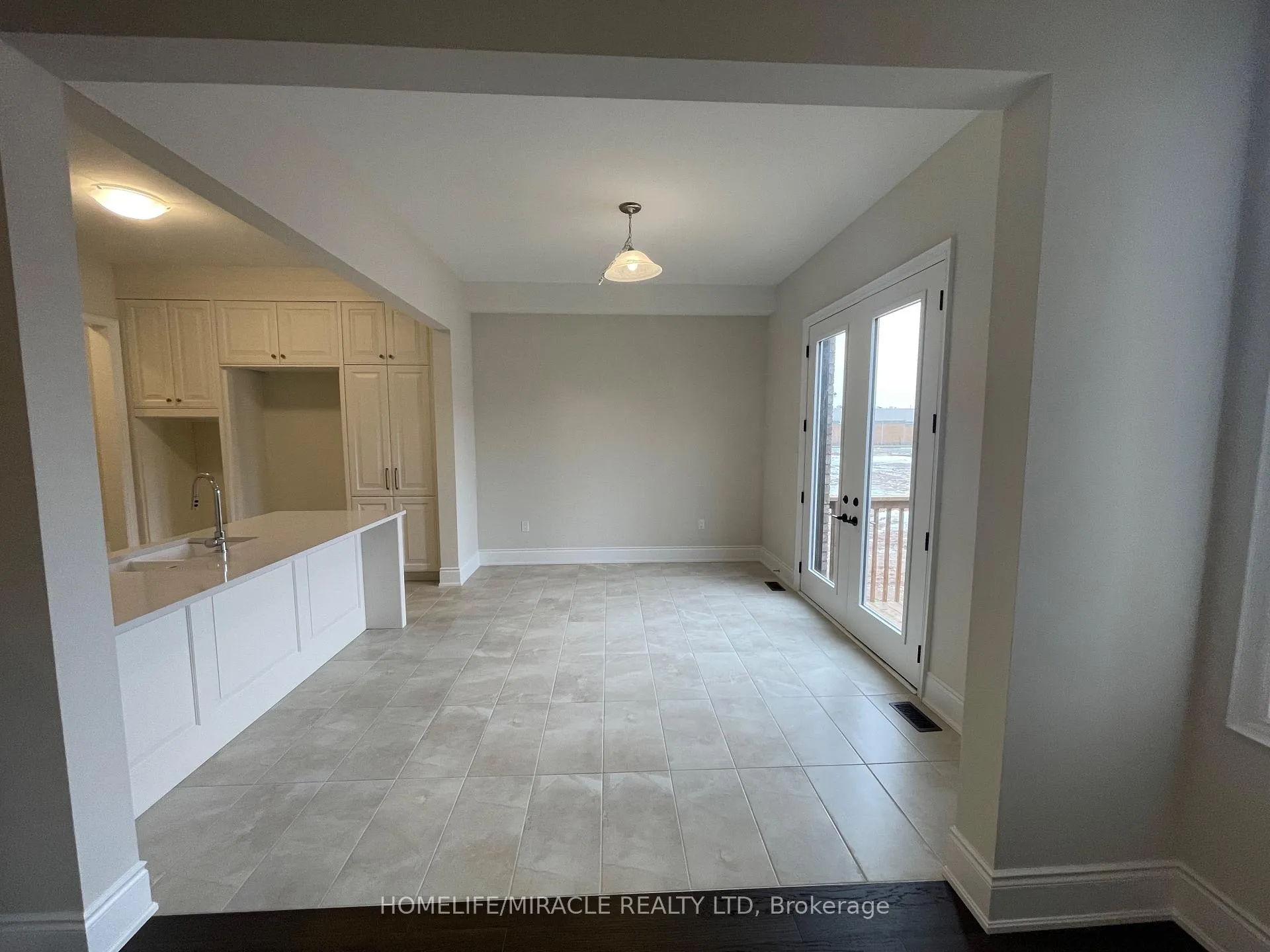 Photo 10 of 1228 Queens Plate Road, Oakville, Glen Abbey — HOMEH