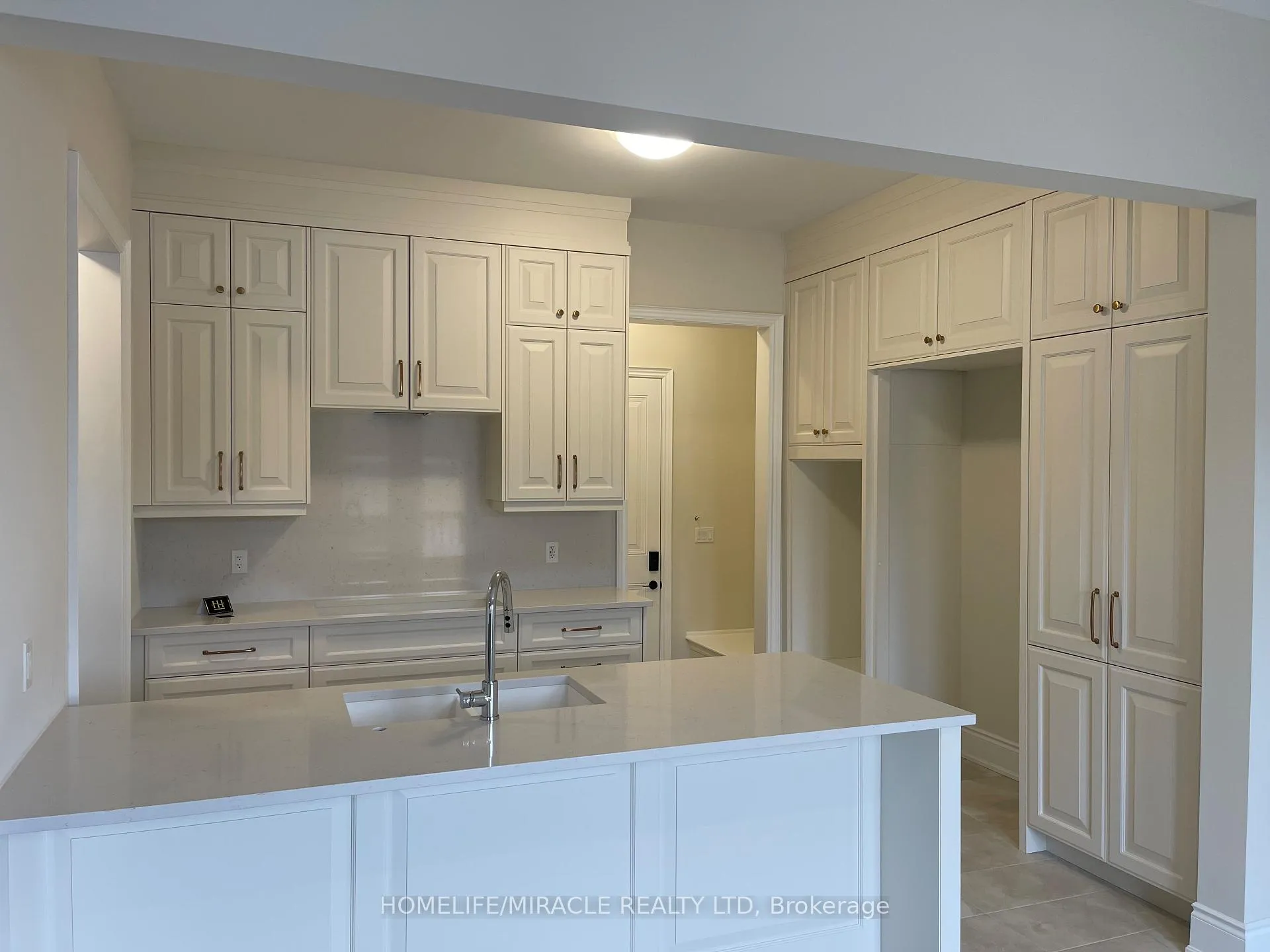 Photo 13 of 1228 Queens Plate Road, Oakville, Glen Abbey — HOMEH