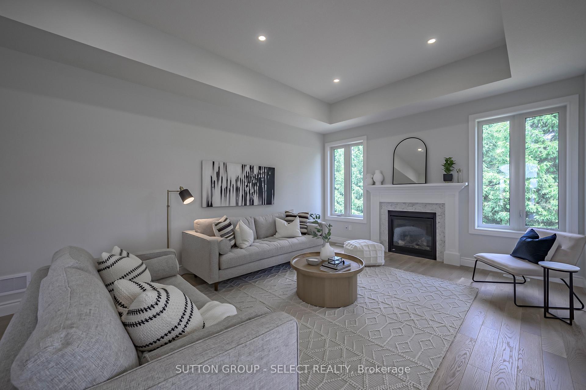 Photo 13 of 17 Spruce Crescent, North Middlesex, Parkhill — HOMEH