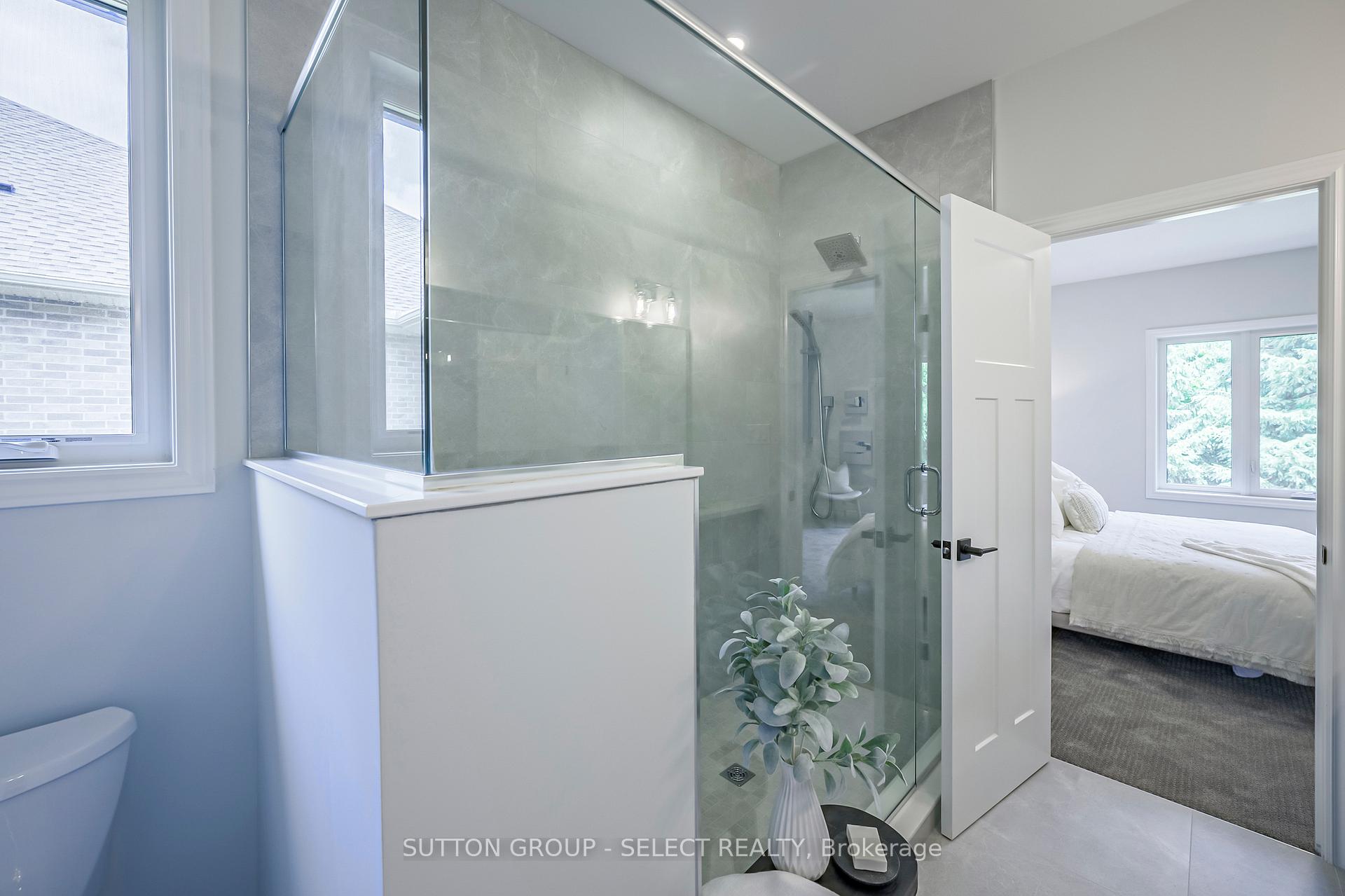 Photo 26 of 17 Spruce Crescent, North Middlesex, Parkhill — HOMEH