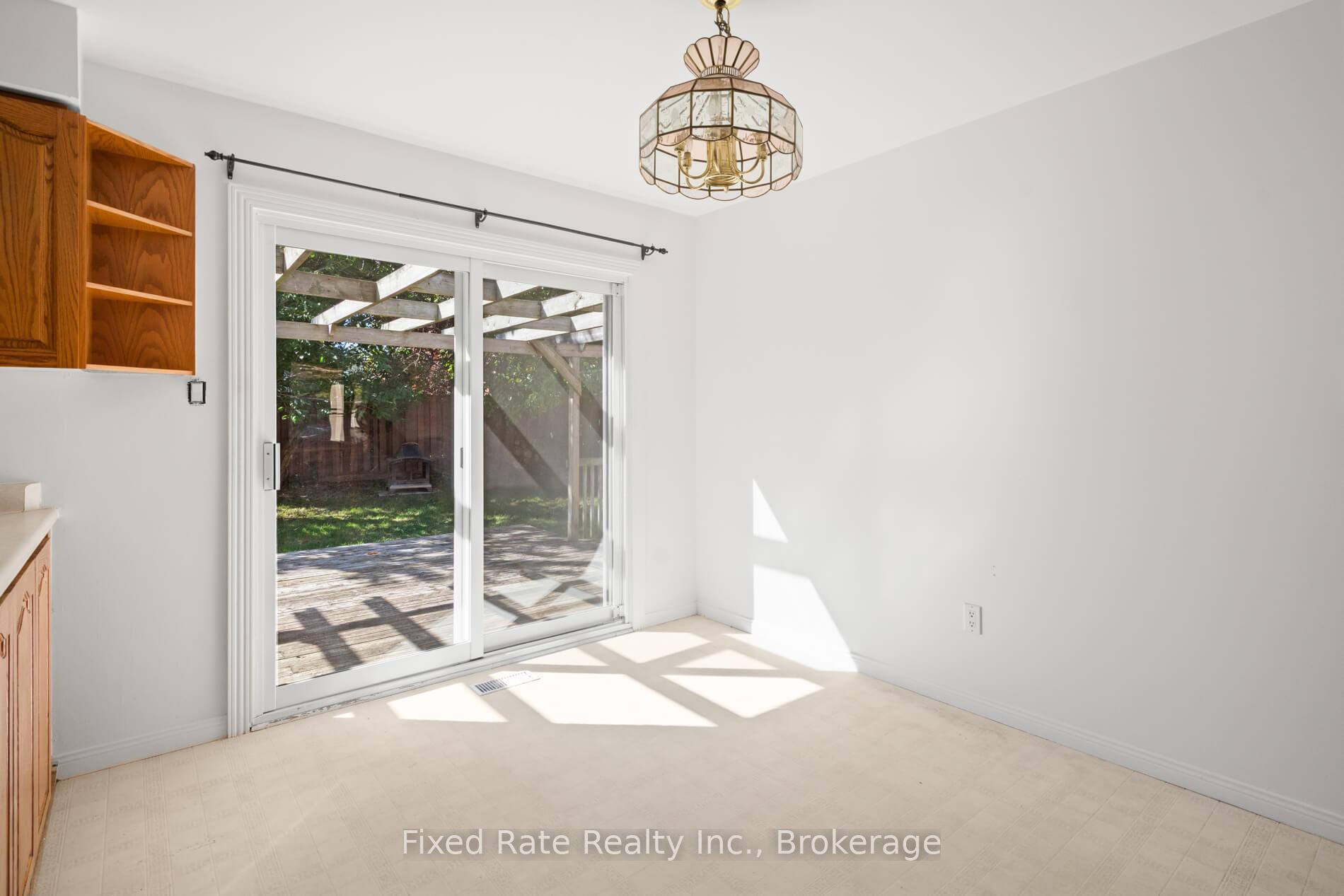 Photo 15 of 370 Selby Crescent, Newmarket, Bristol-London — HOMEH