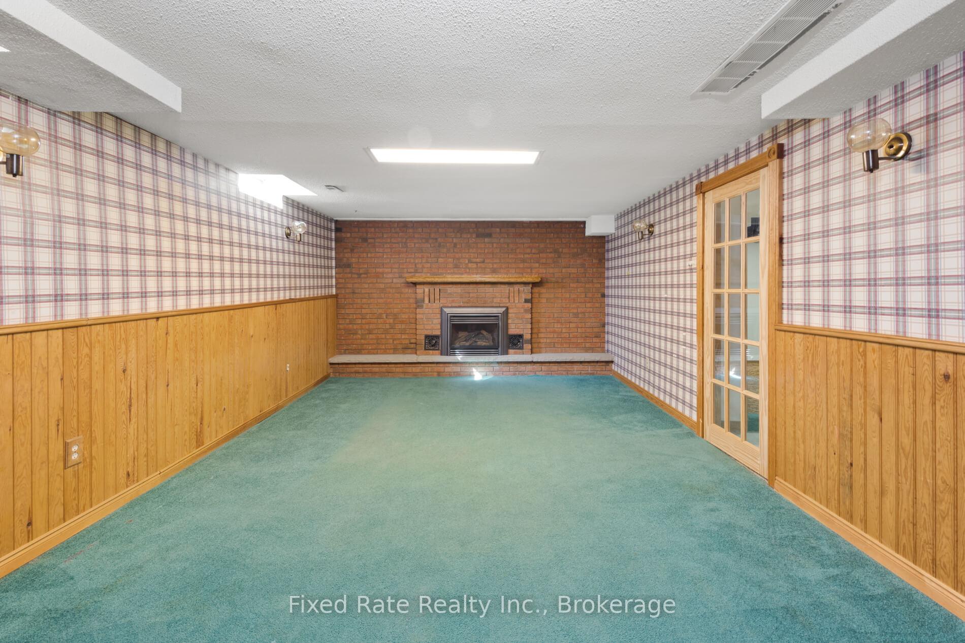 Photo 25 of 370 Selby Crescent, Newmarket, Bristol-London — HOMEH