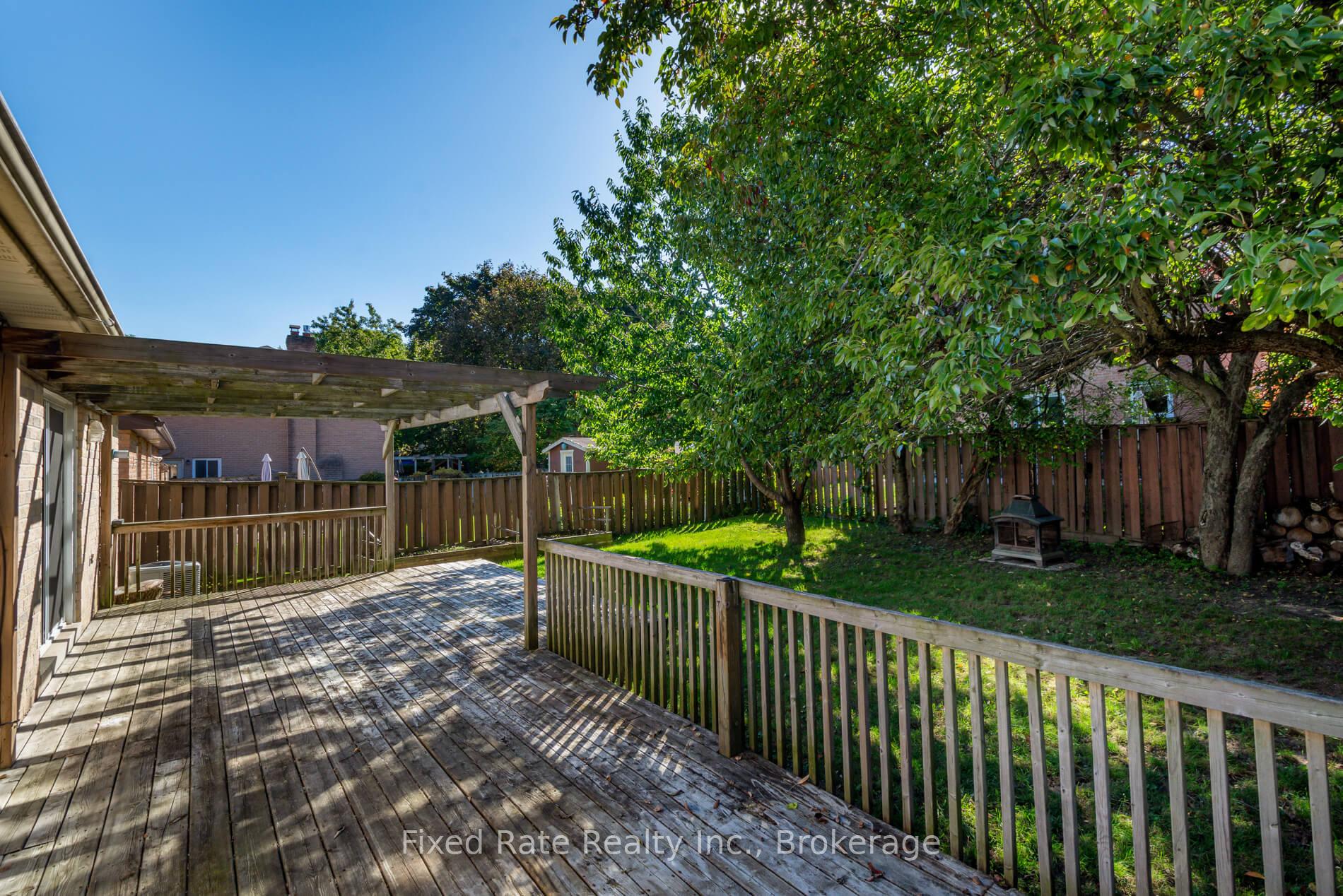 Photo 37 of 370 Selby Crescent, Newmarket, Bristol-London — HOMEH