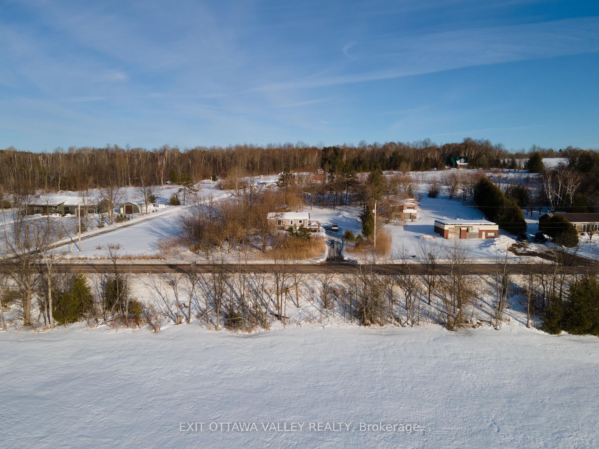 Photo 16 of 36740 Highway 41, North Algona Wilberforce, North Algona/Wilberforce Twp — HOMEH