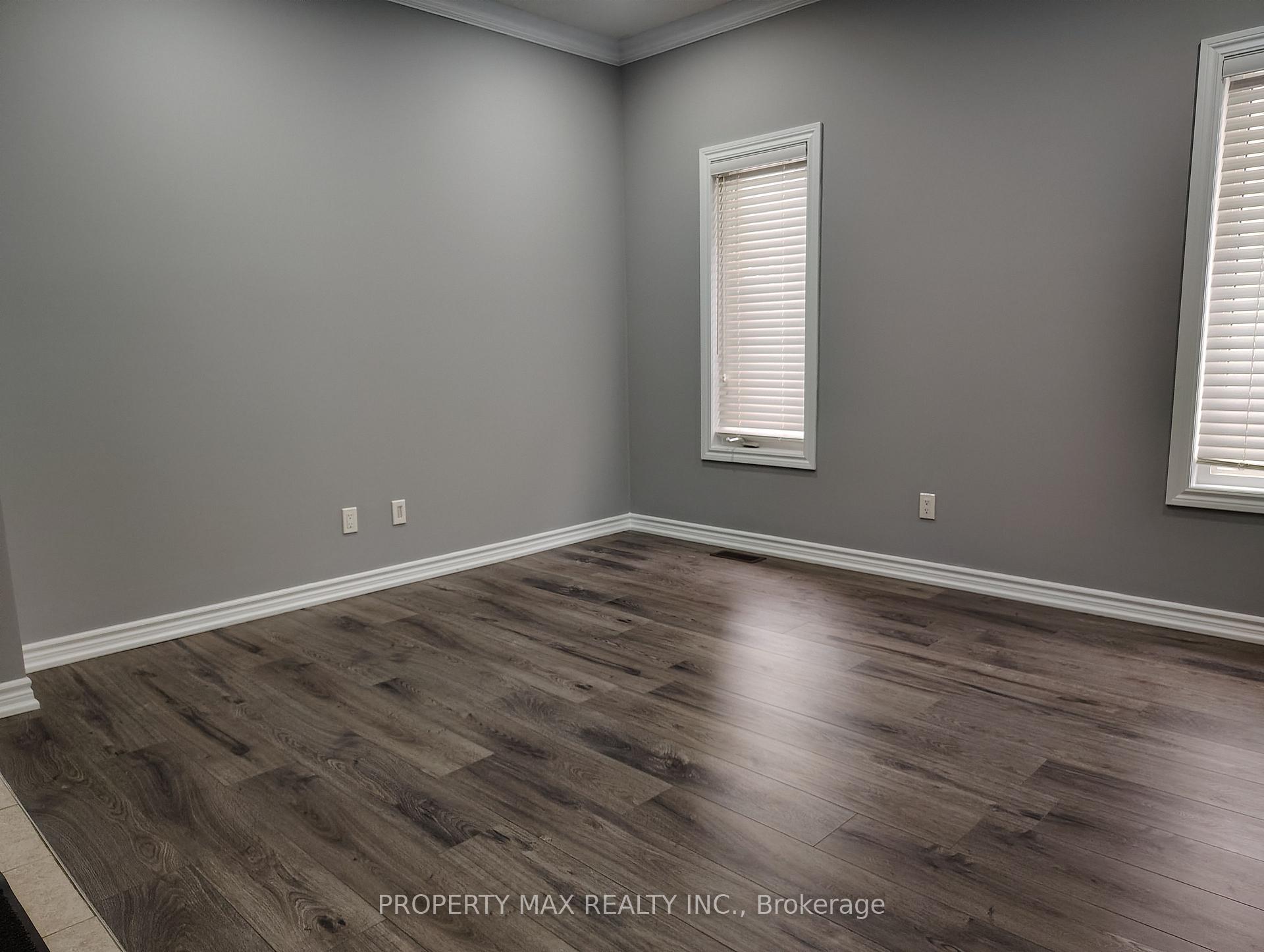 Photo 4 of 104 Diana Drive, Orillia — HOMEH