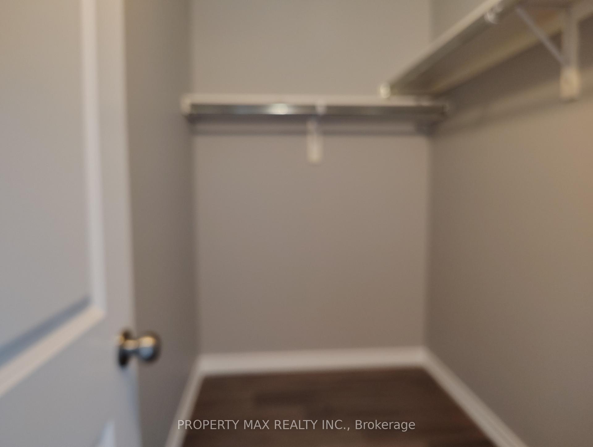 Photo 13 of 104 Diana Drive, Orillia — HOMEH
