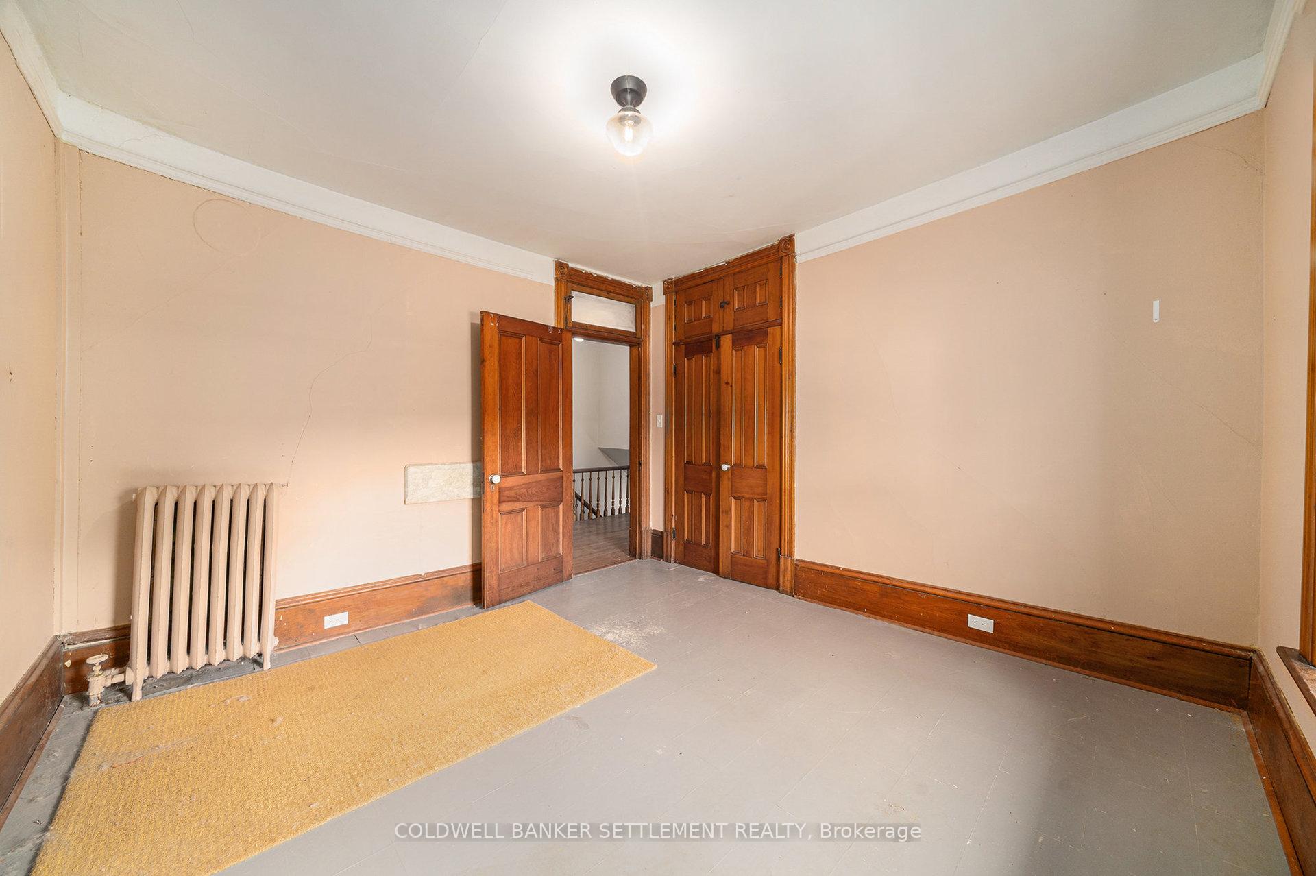 Photo 14 of 3 Drummond Street E, Perth — HOMEH