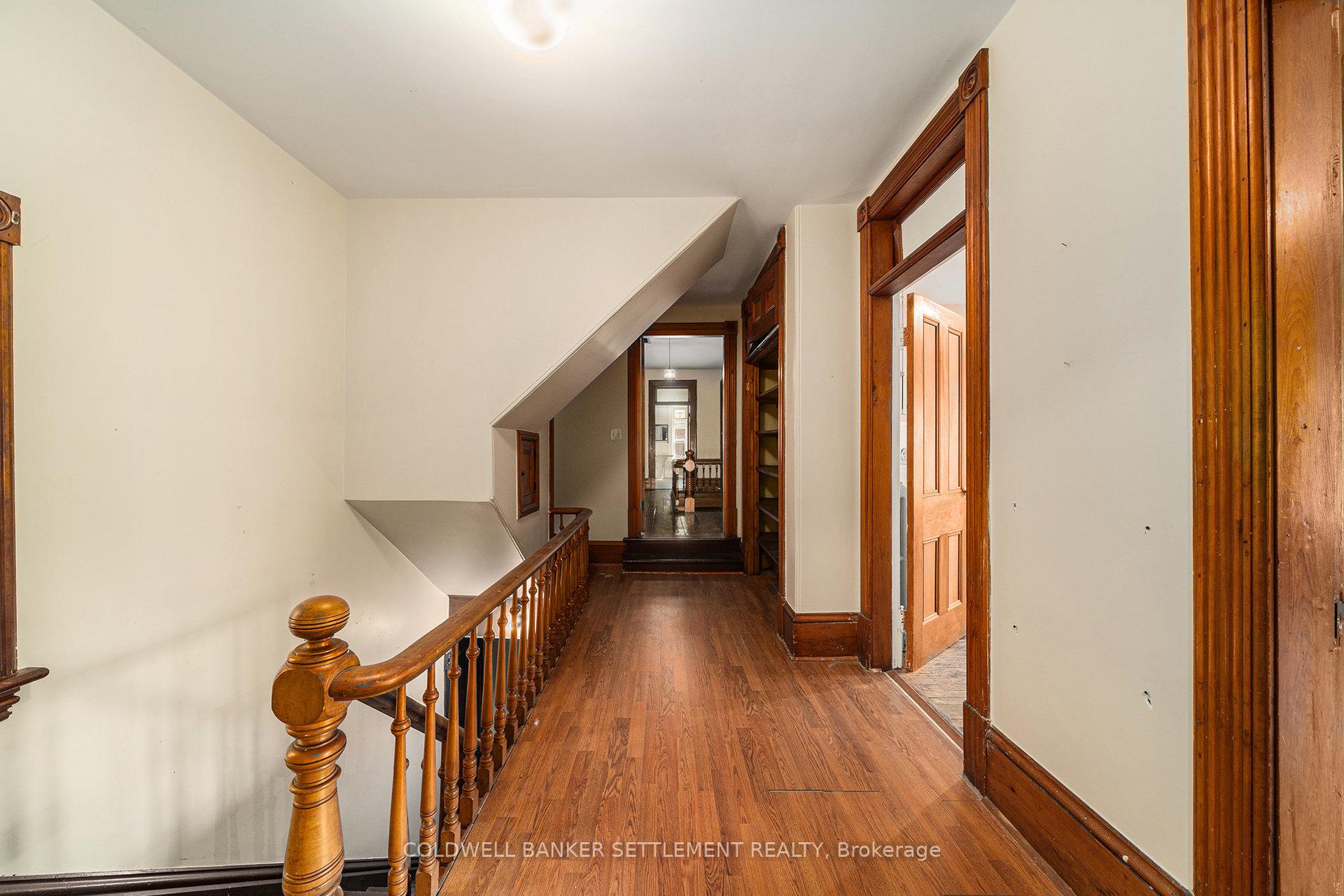 Photo 16 of 3 Drummond Street E, Perth — HOMEH