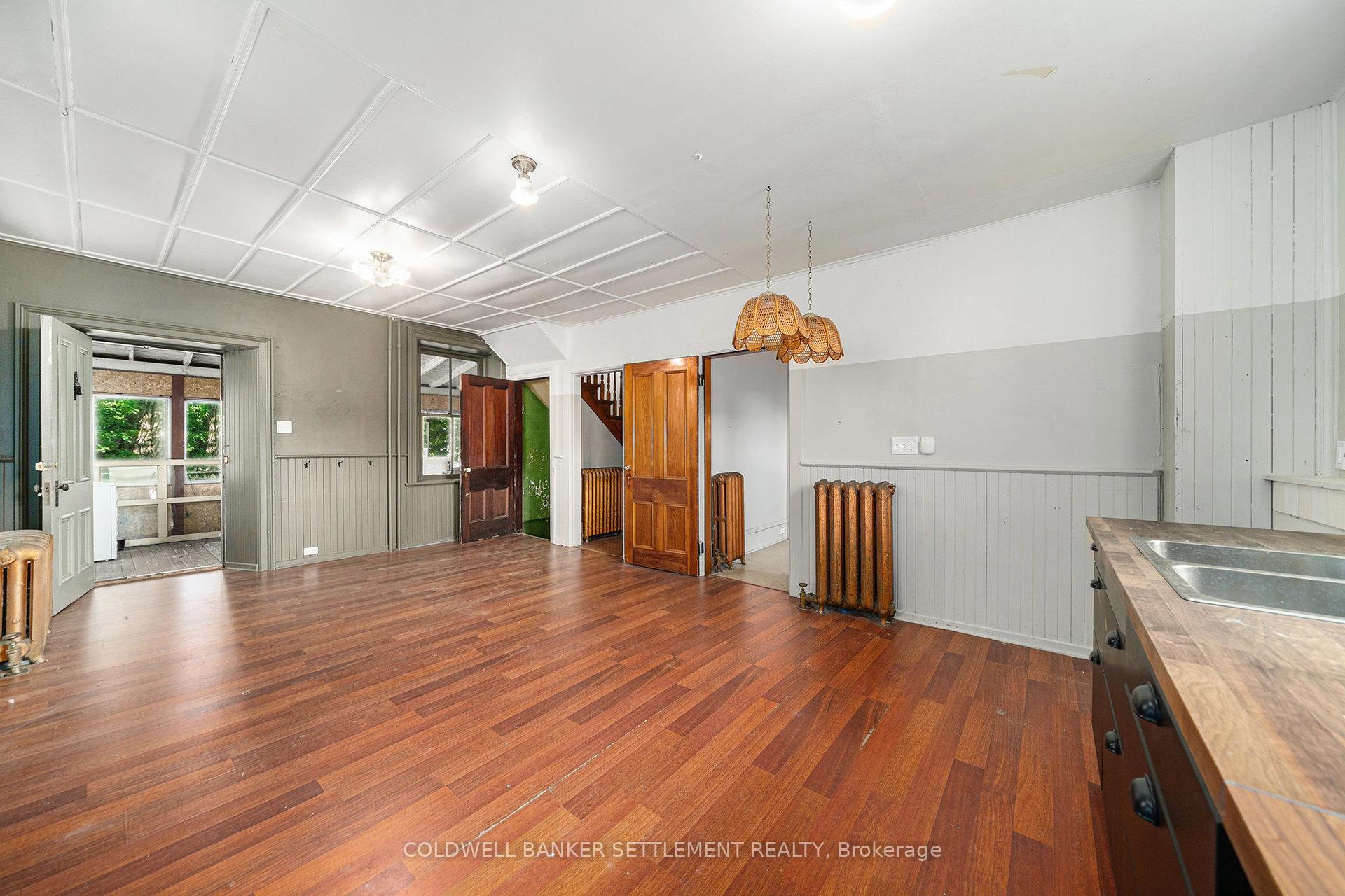 Photo 21 of 3 Drummond Street E, Perth — HOMEH