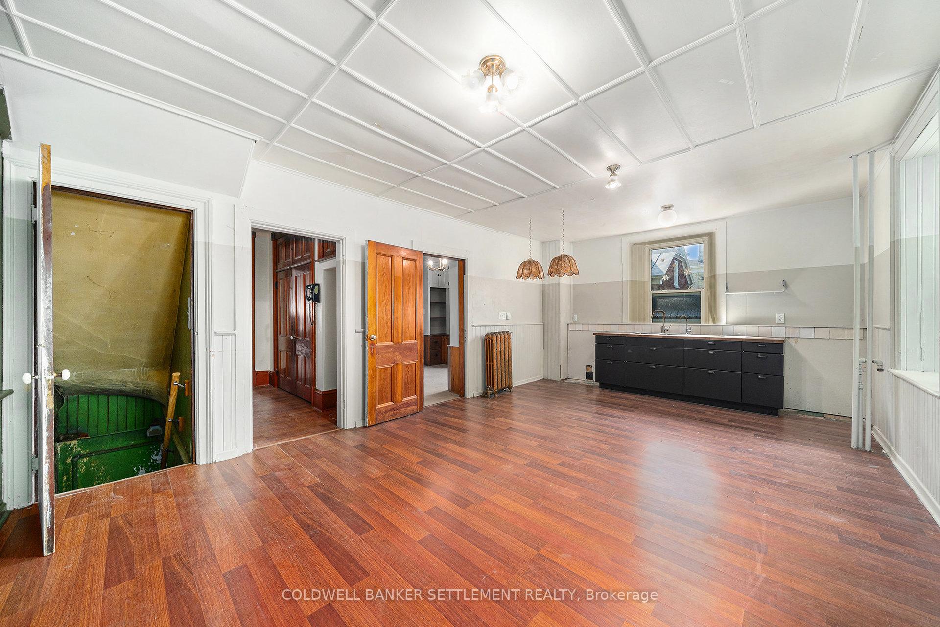 Photo 22 of 3 Drummond Street E, Perth — HOMEH