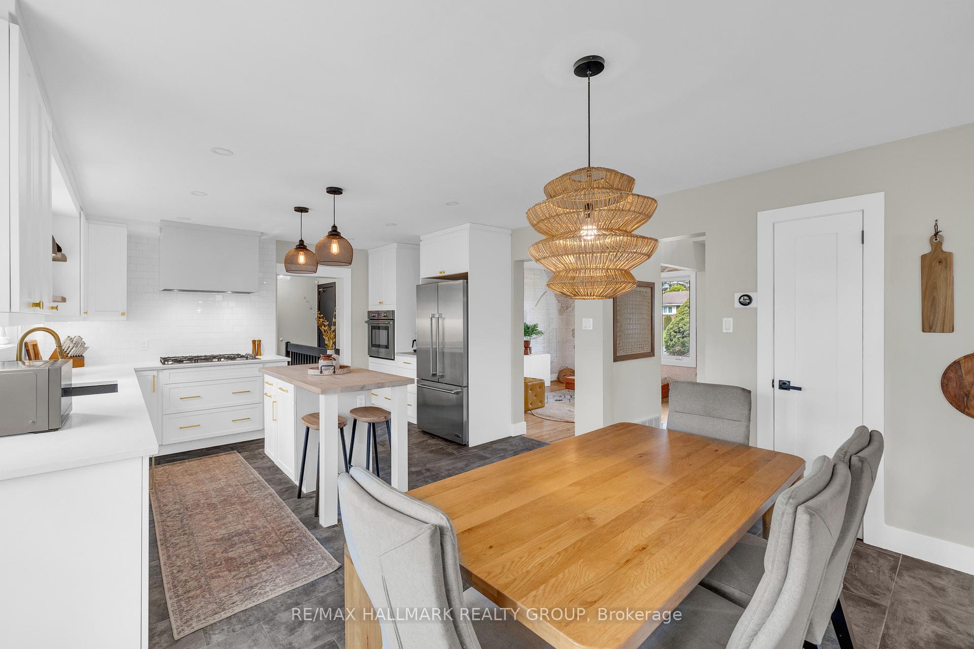 Photo 12 of 496 Newman Avenue, Ottawa, Overbrook/Castle Heights — HOMEH