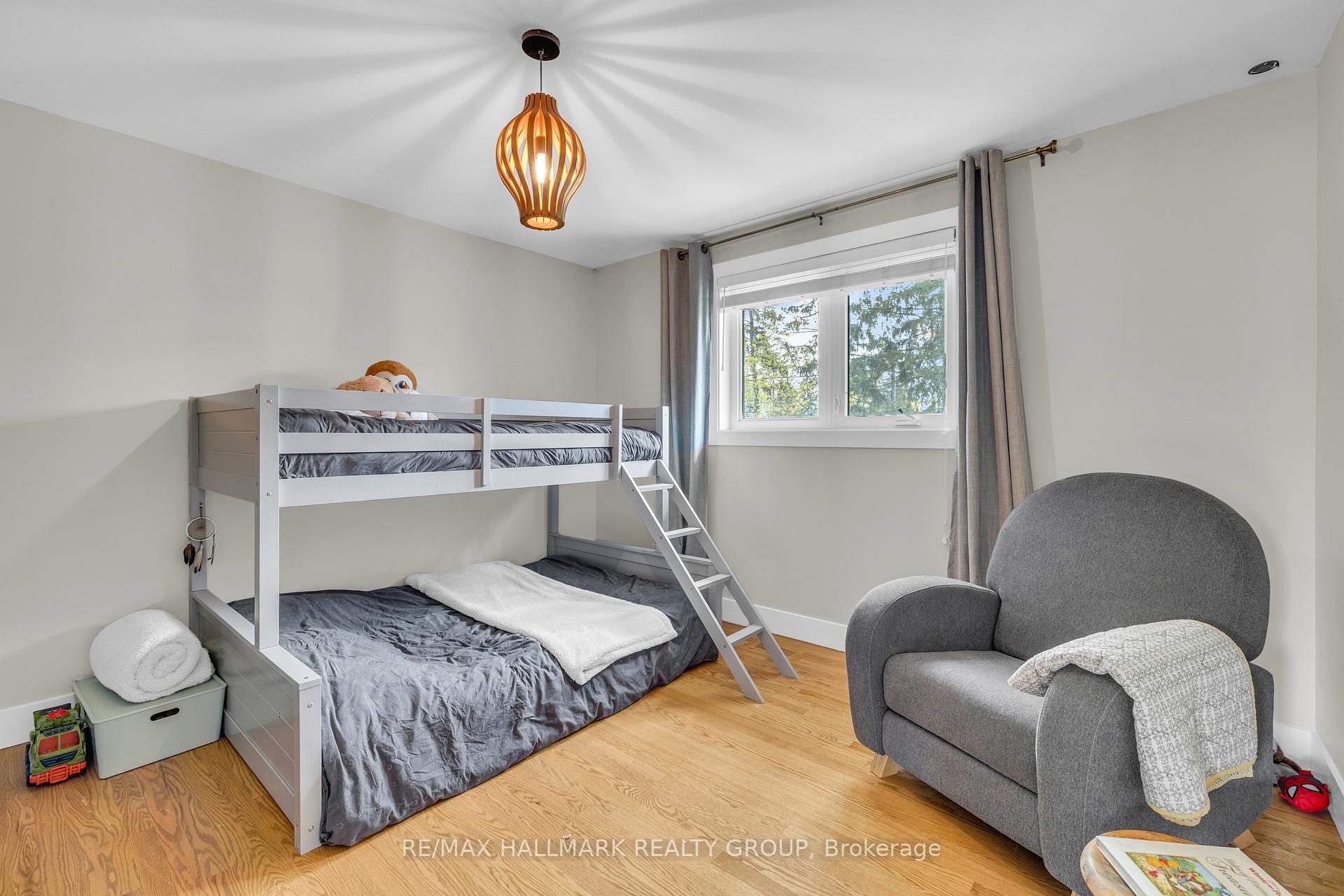 Photo 29 of 496 Newman Avenue, Ottawa, Overbrook/Castle Heights — HOMEH