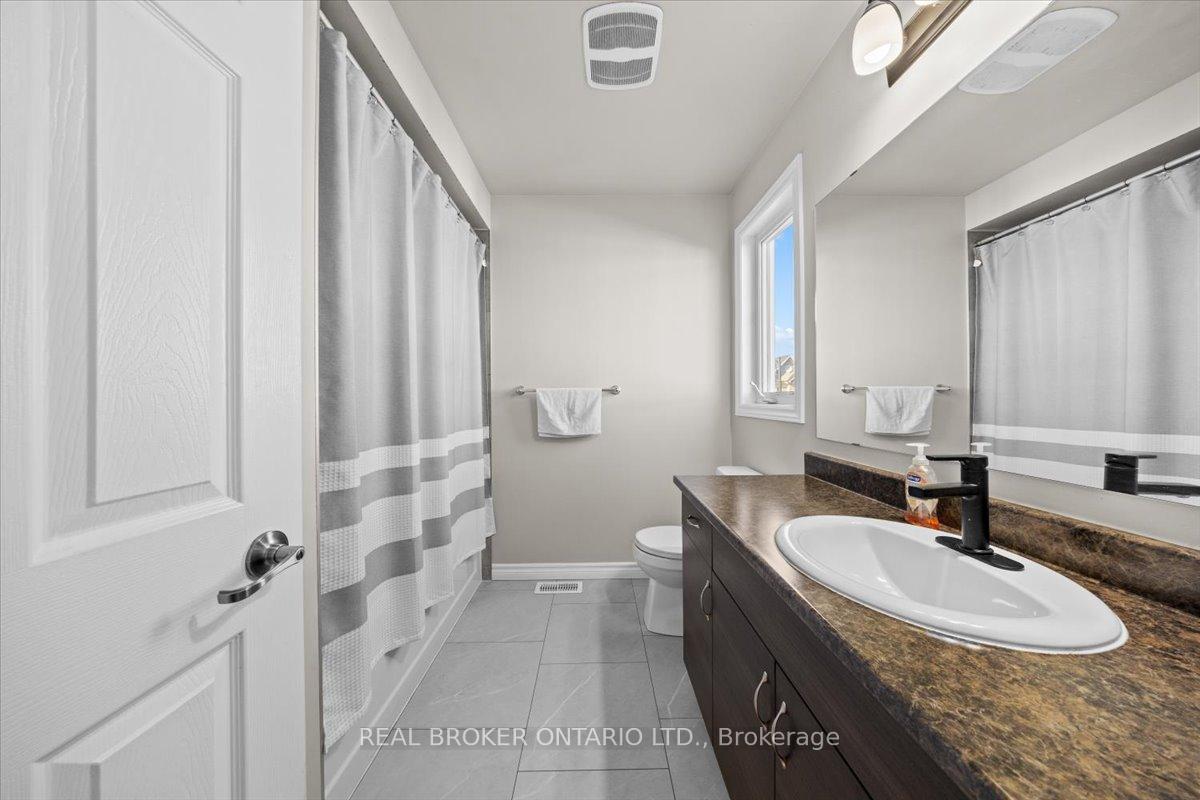 Photo 12 of 504 Broadleaf Street, Ottawa, Avalon West — HOMEH