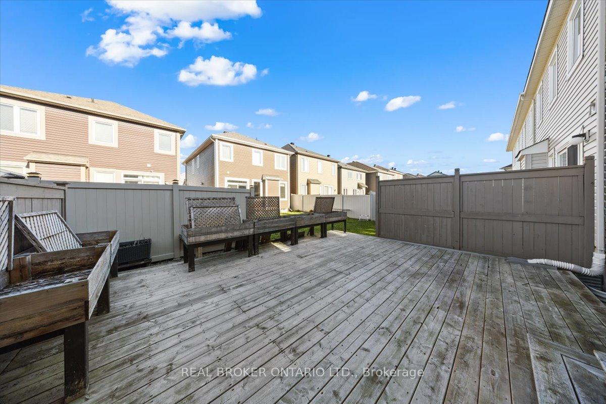 Photo 19 of 504 Broadleaf Street, Ottawa, Avalon West — HOMEH