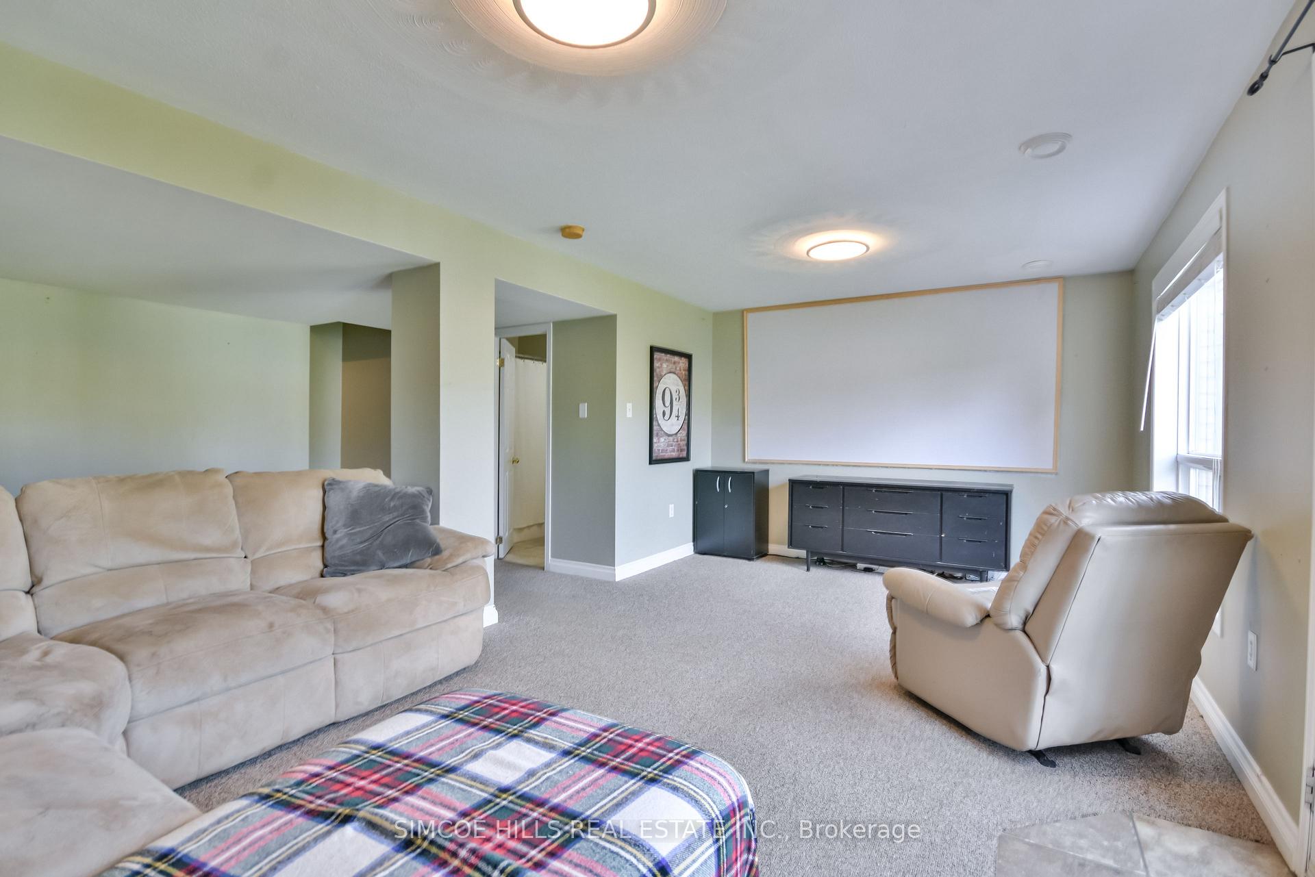 Photo 19 of 73 Vanessa Drive, Orillia — HOMEH